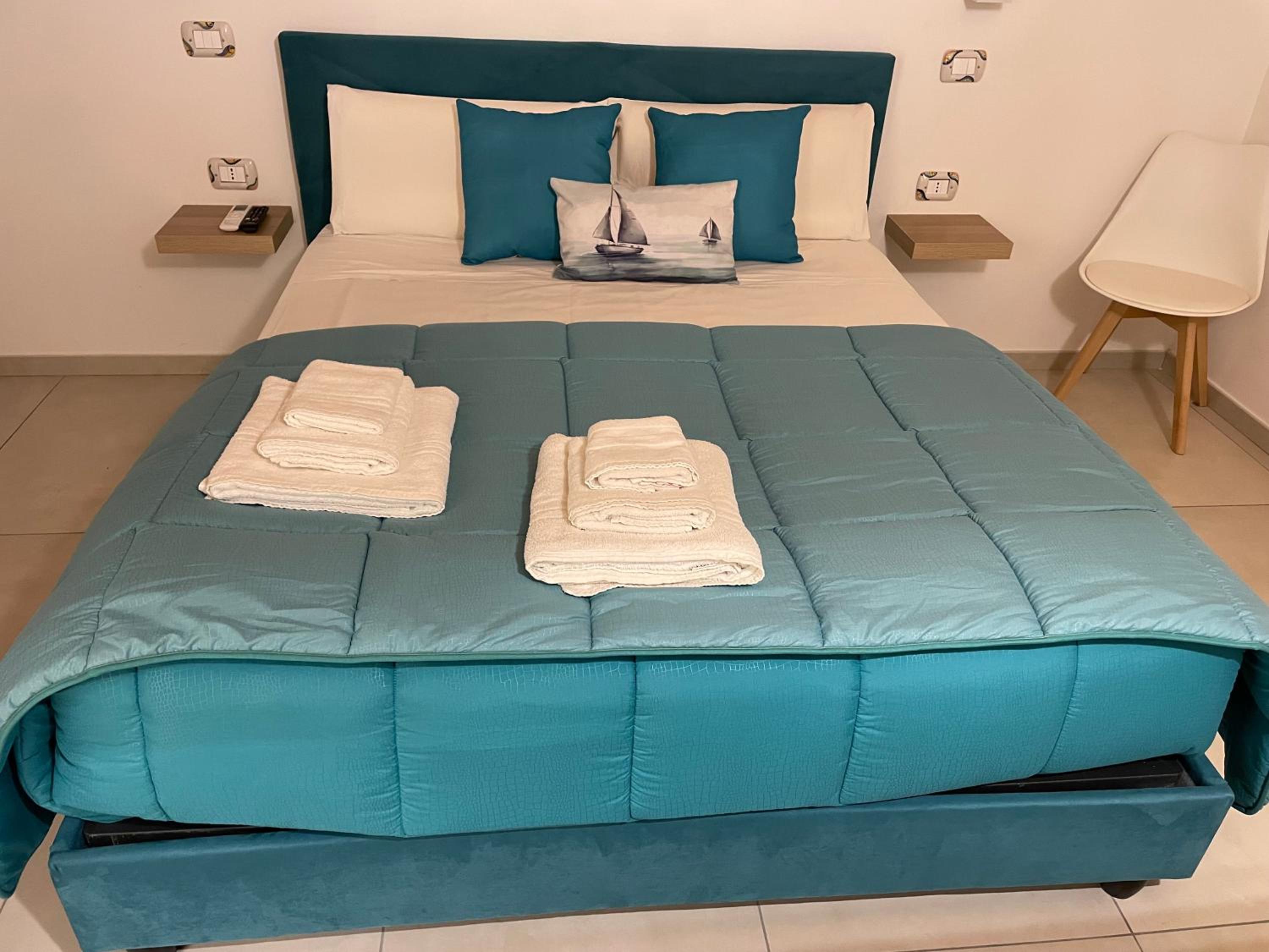 Standard Double Room photo 3