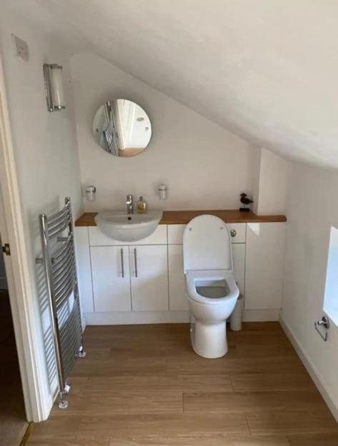 Two-Bedroom House photo 3