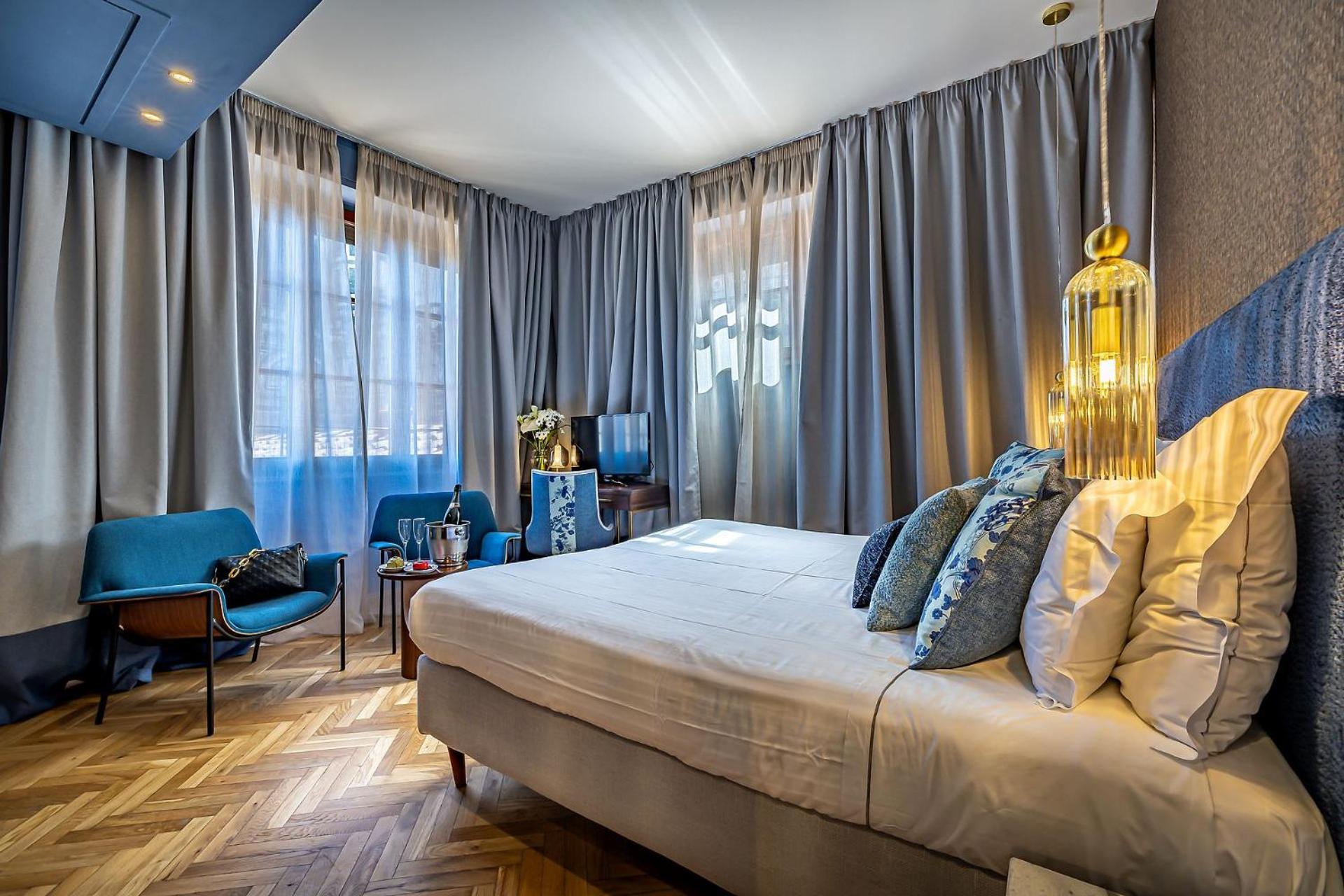 Deluxe Double or Twin Room with View photo 1