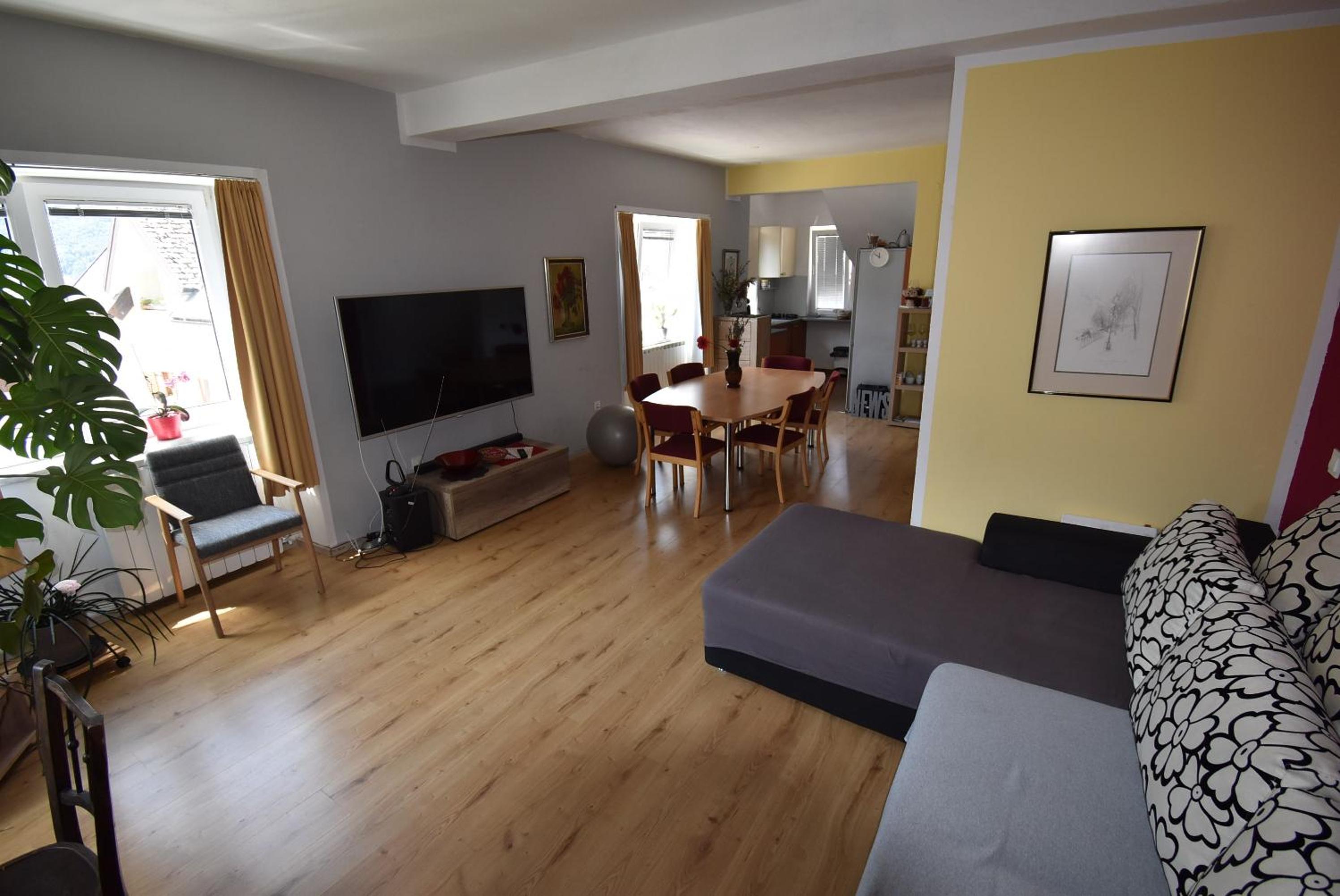 Two-Bedroom Apartment photo 2