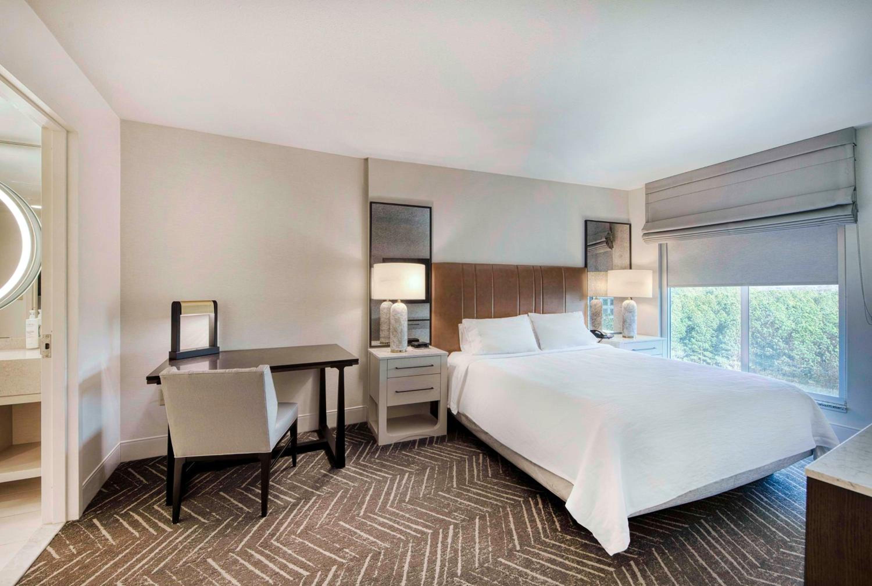 Family King Suite