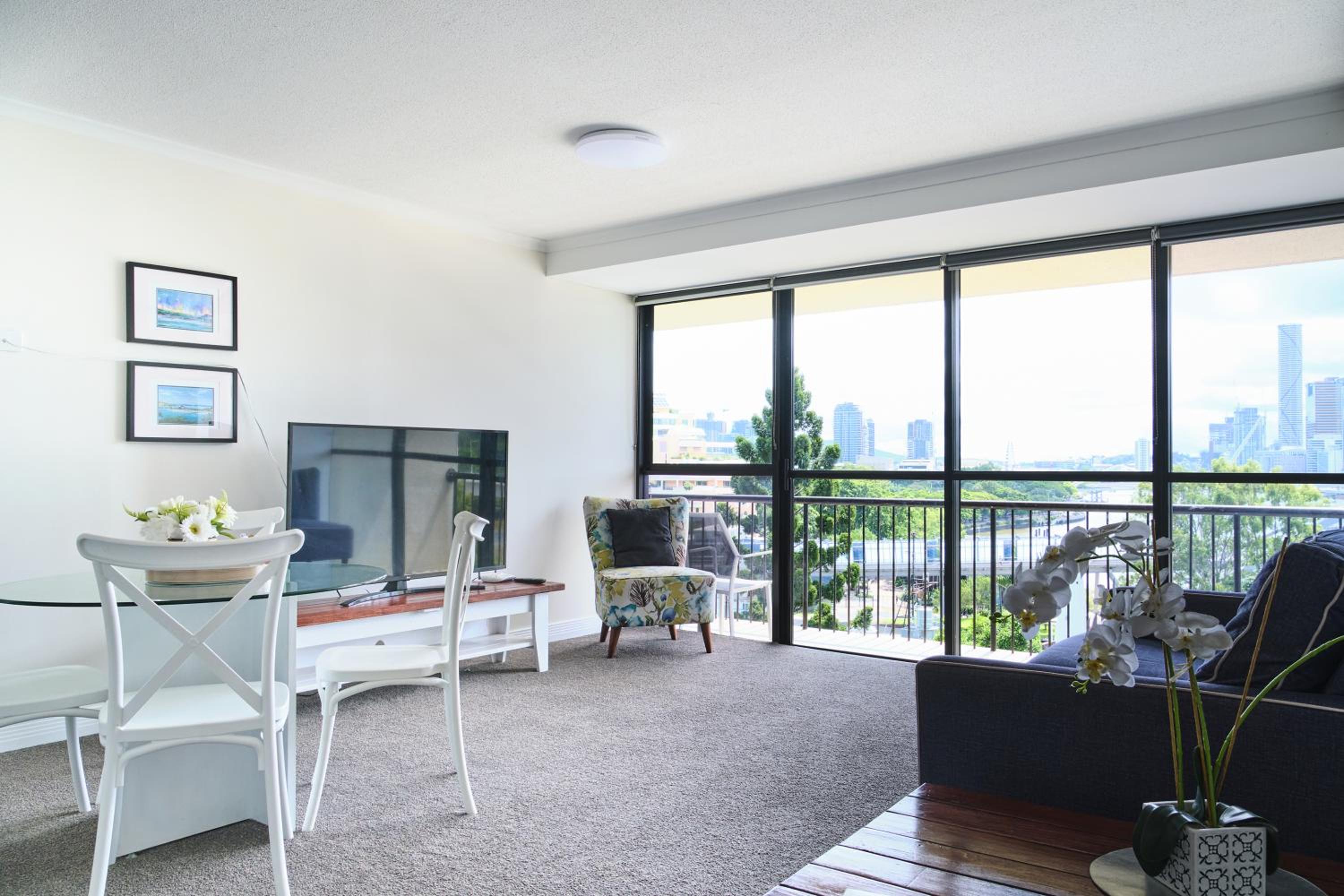 Superior Apartment