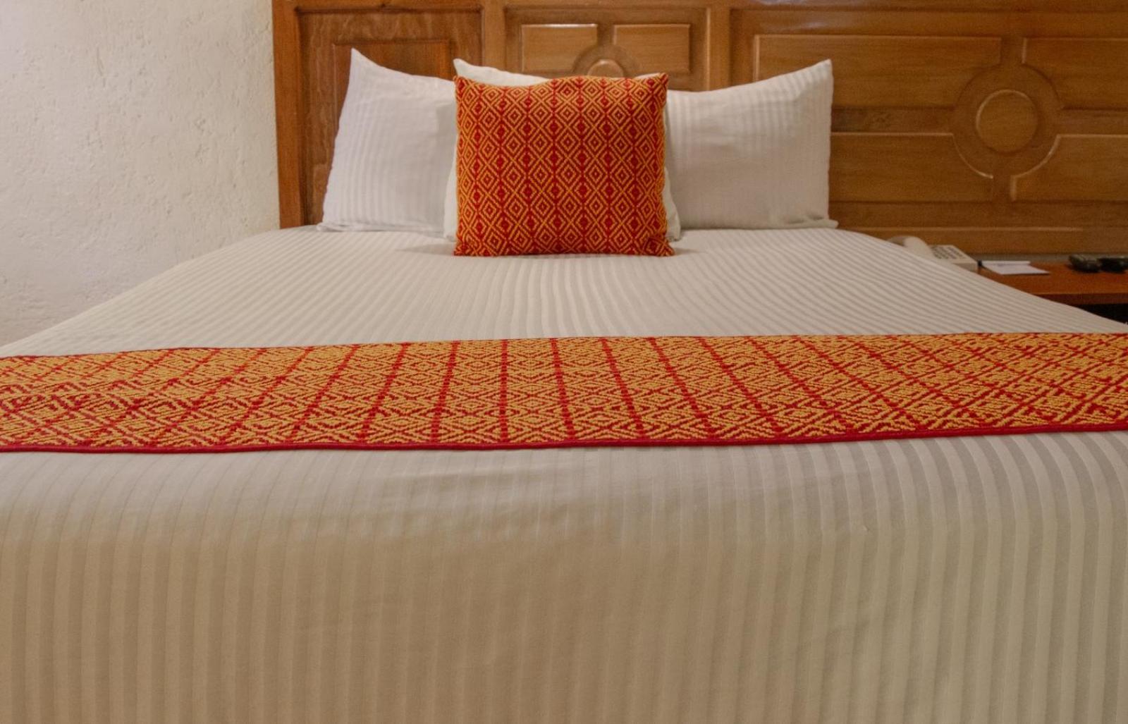 Double Room with Two Double Beds - Photo 3