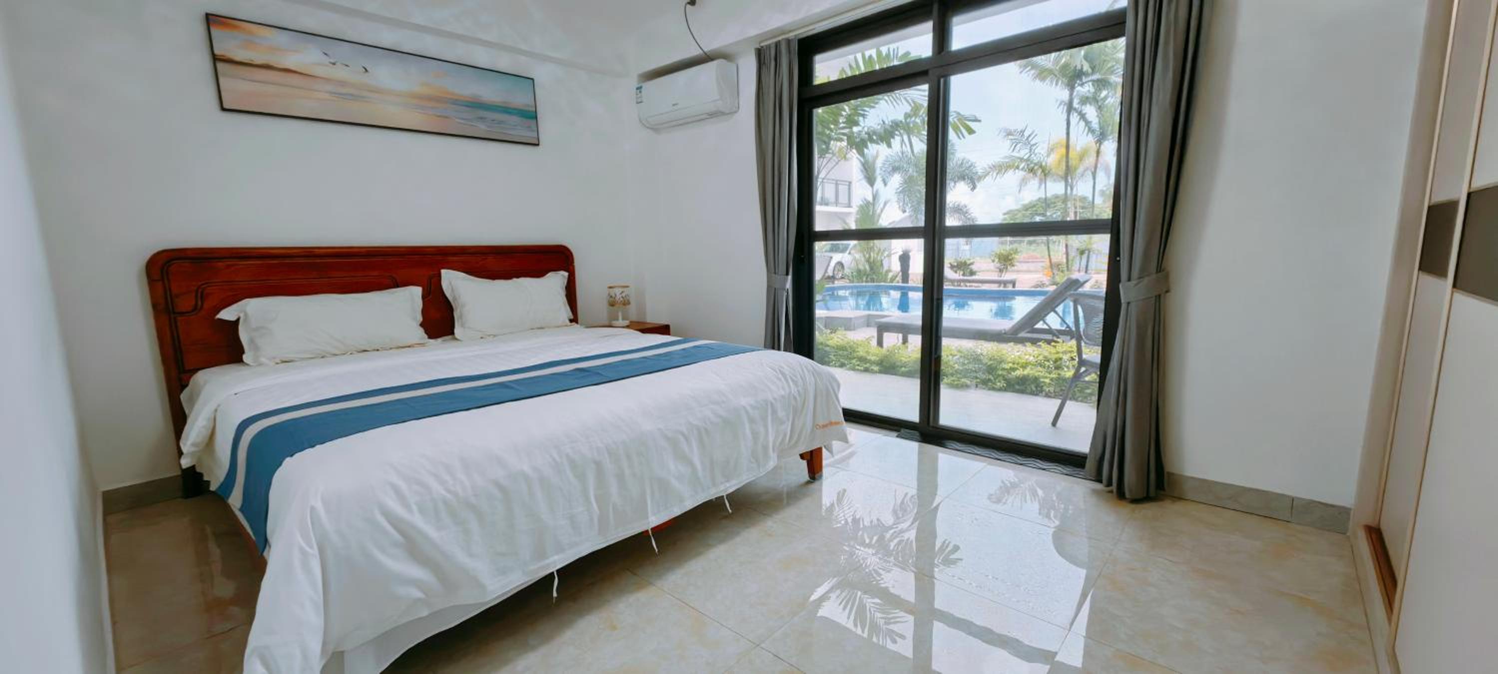 Apartment with Garden View photo 21