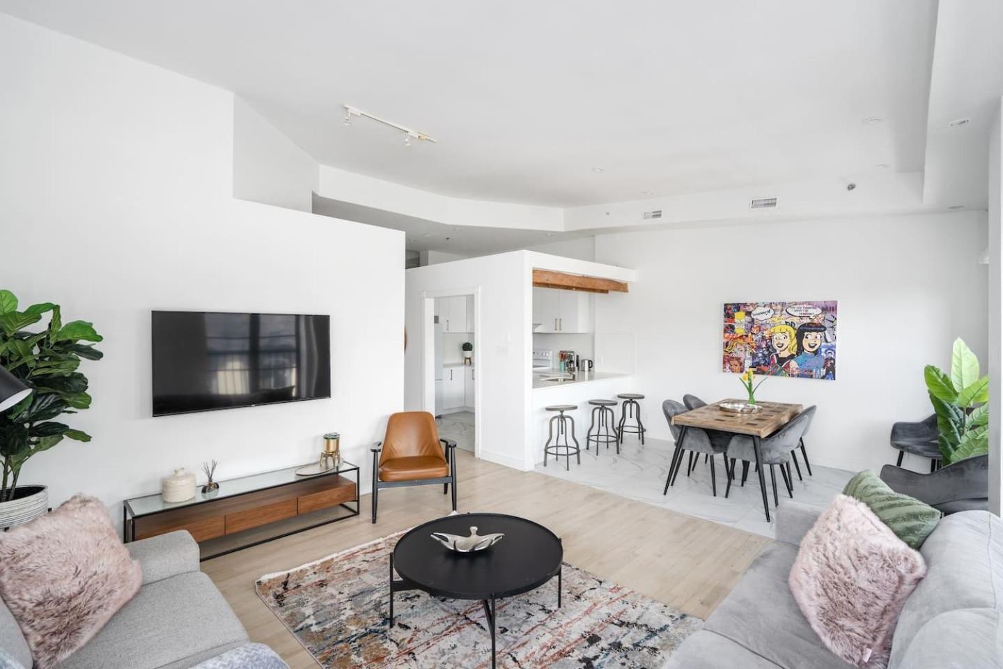 Penthouse Apartment - Photo 5