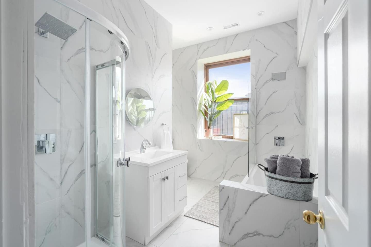 Penthouse Apartment - Photo 18