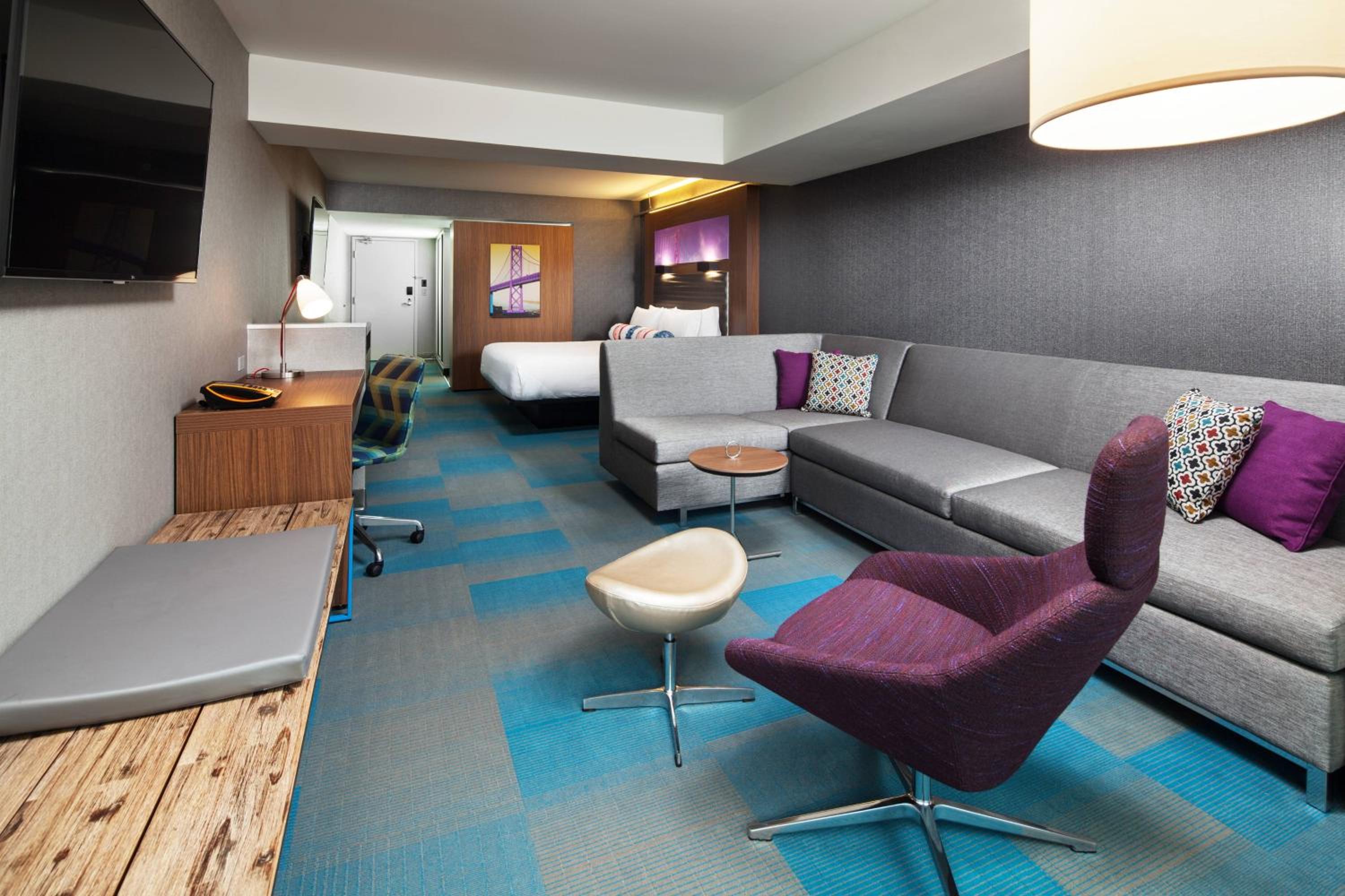King Suite with Sofa Bed - Photo 2