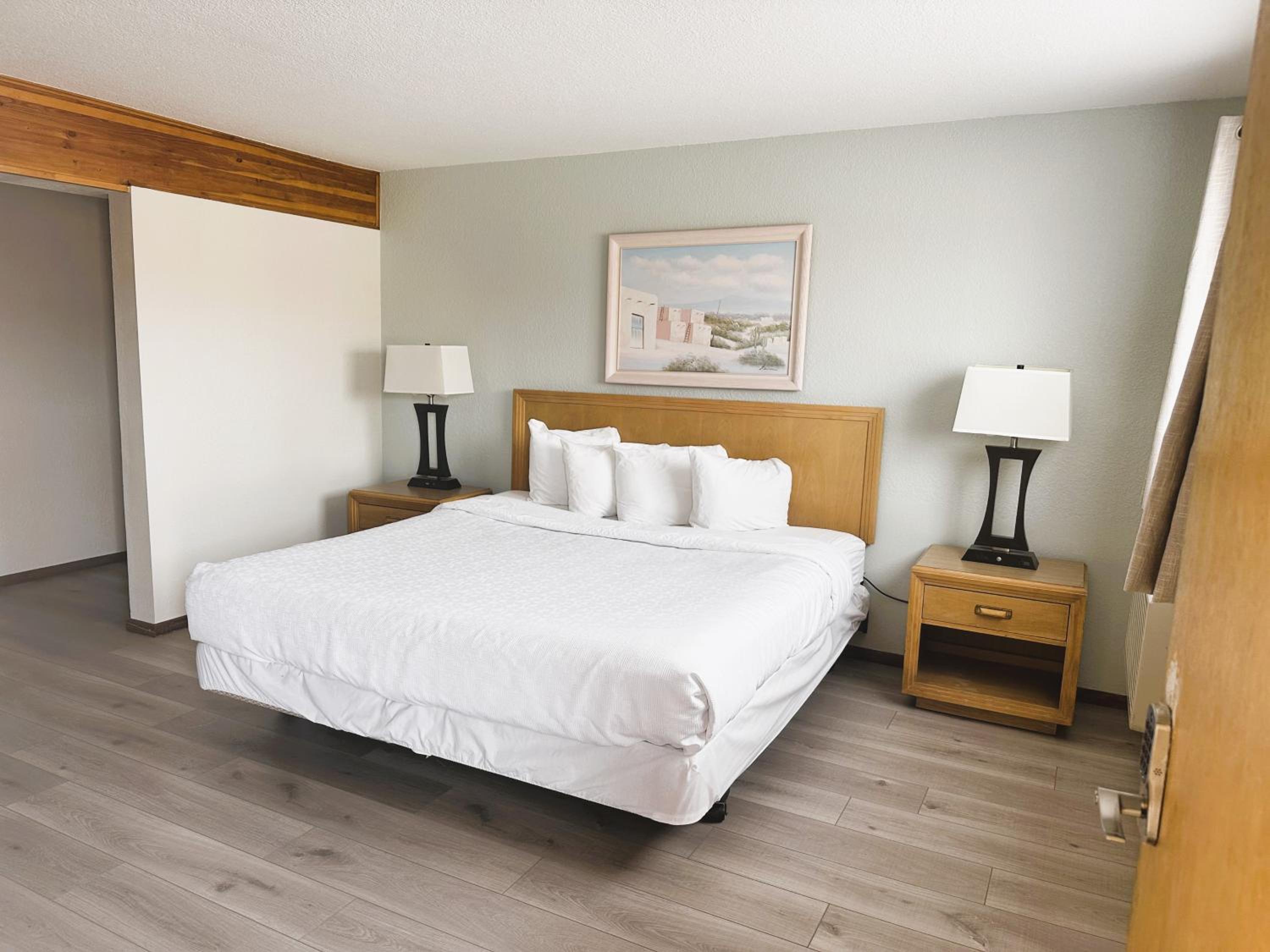 Deluxe Family Room - Photo 4