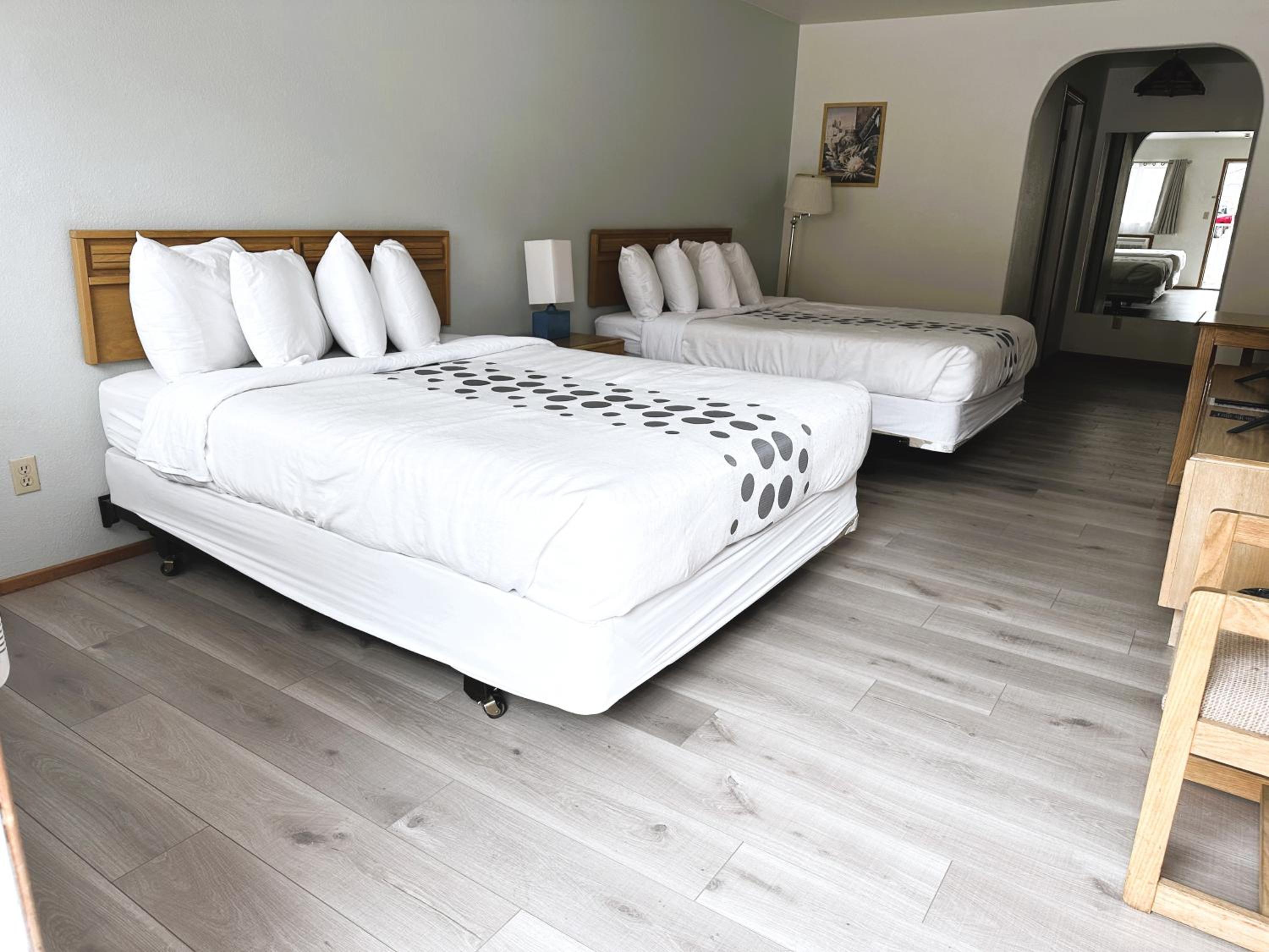 Double or Twin Room - Photo 1