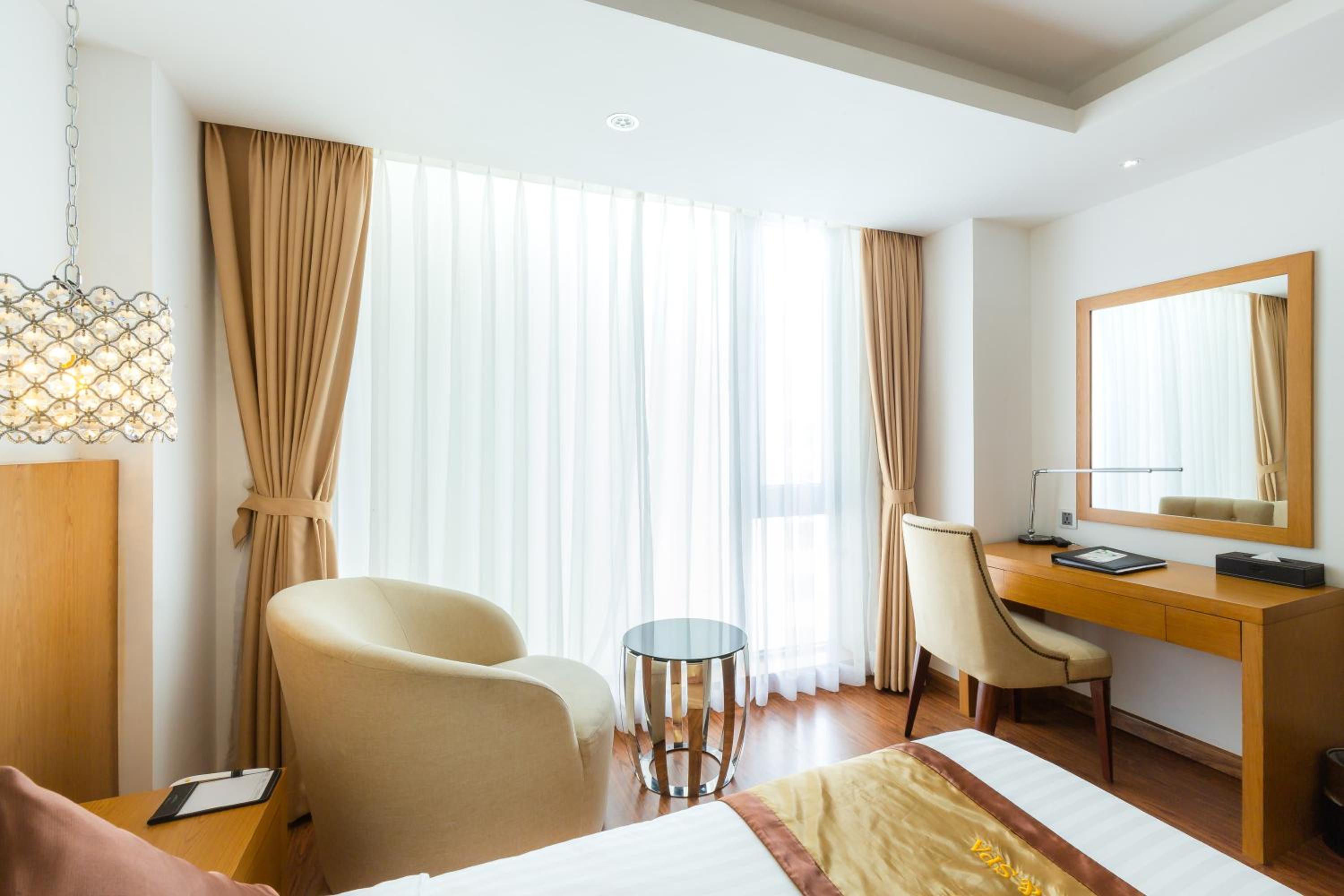 Deluxe Double or Twin Room photo 1