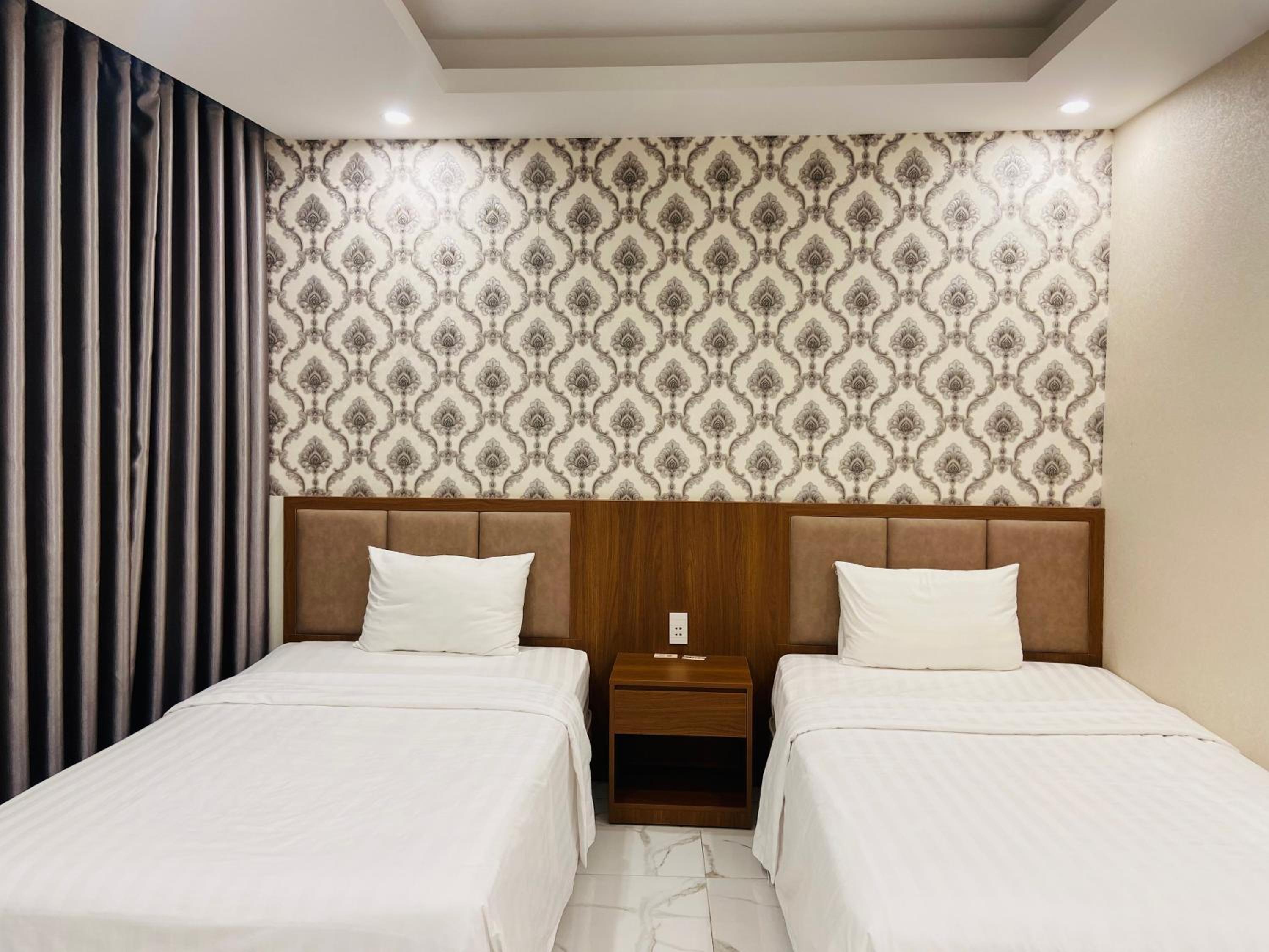 Twin Room with Bathroom