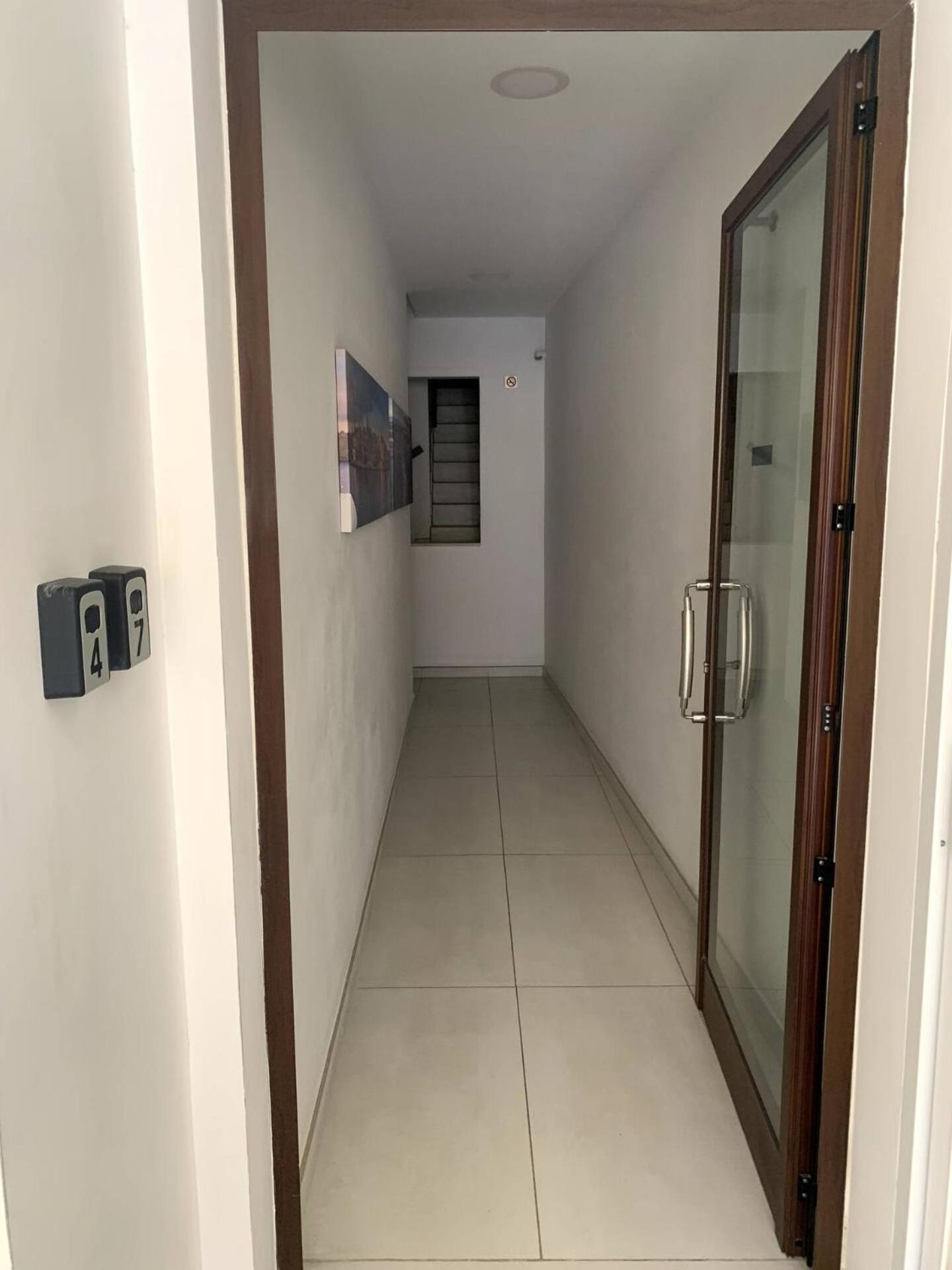 Apartment mit Balkon