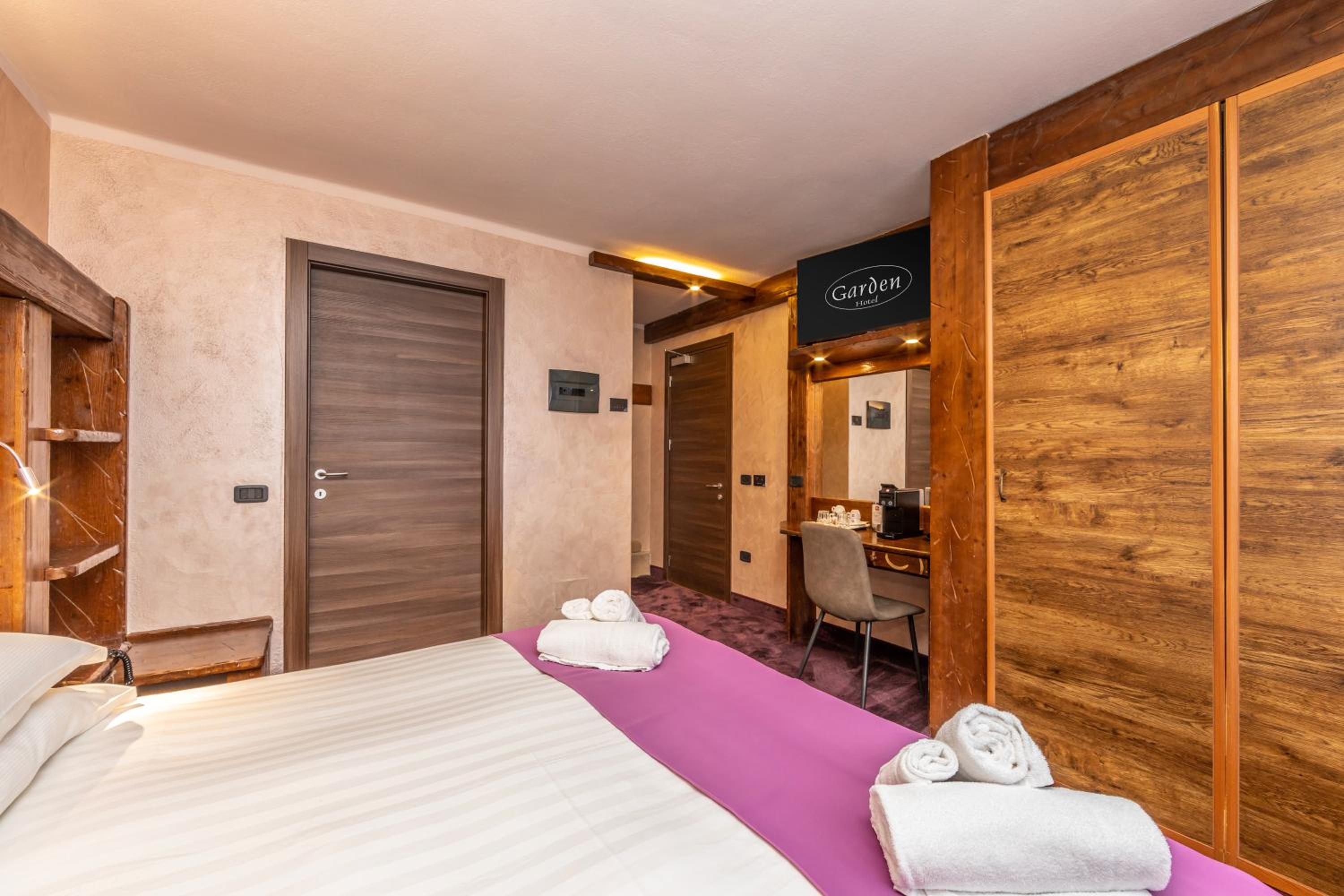 Superior Double Room - Photo 6