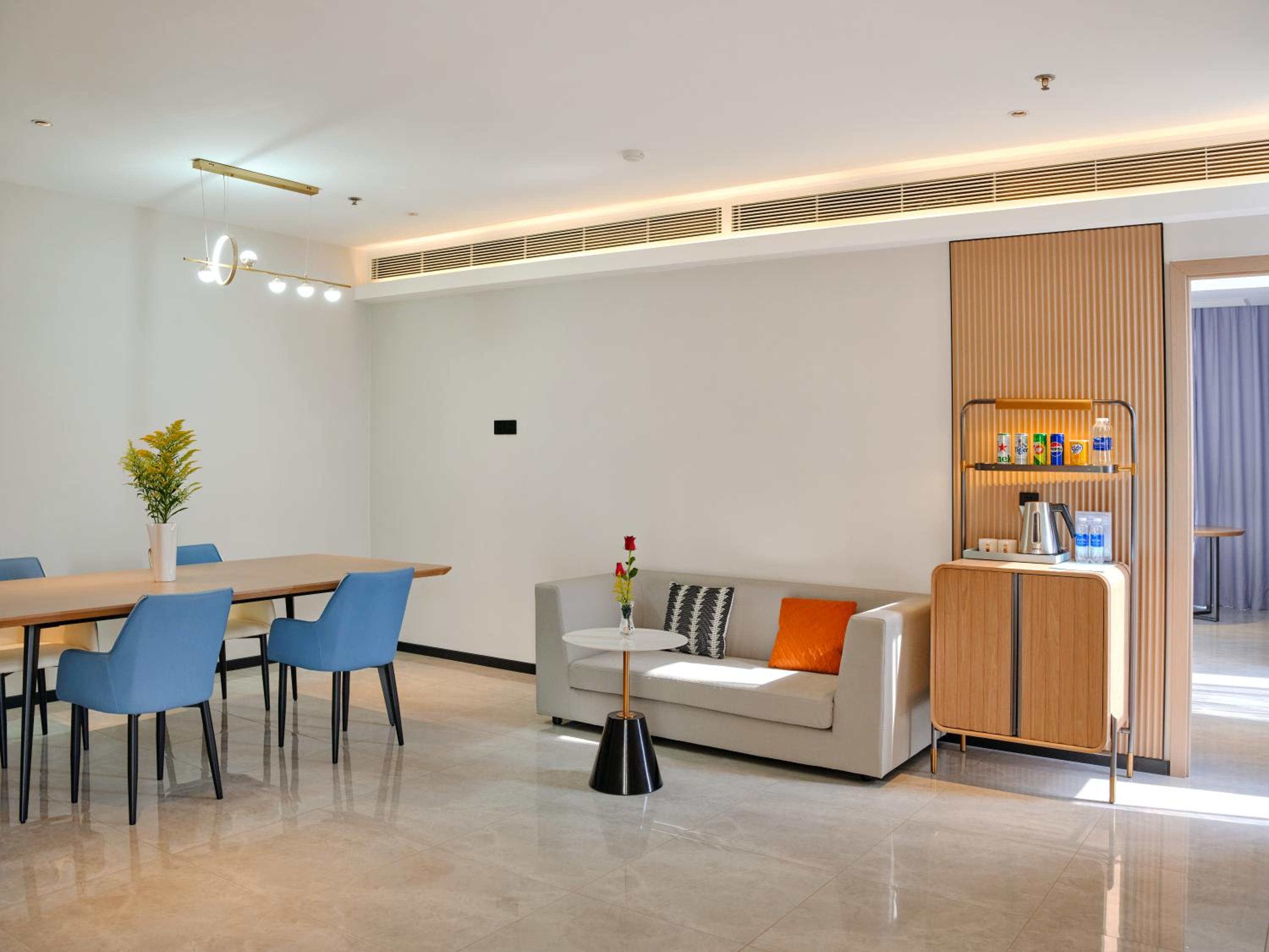 Executive Suite photo 3