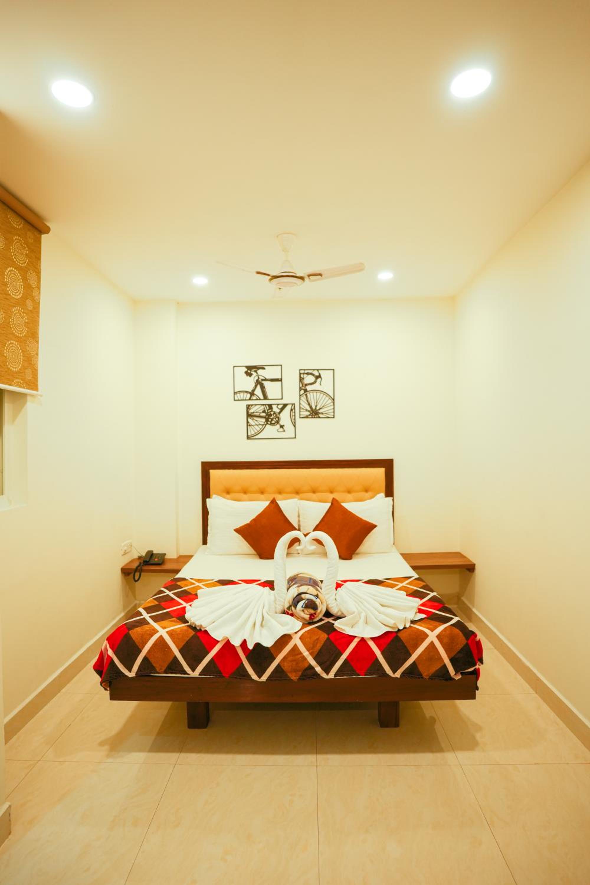 Standard Double Room - Photo 3