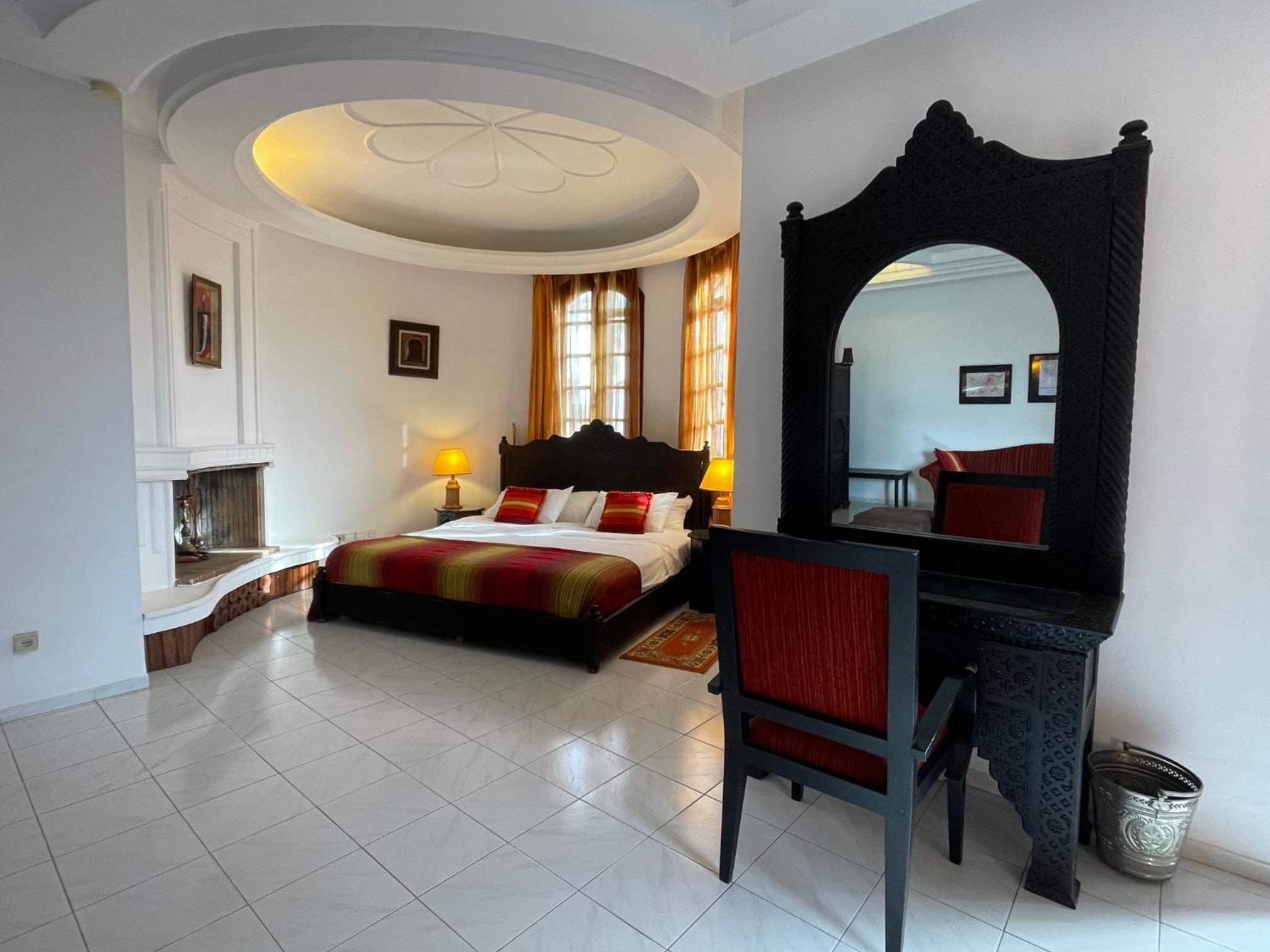 Ali Senior Suite