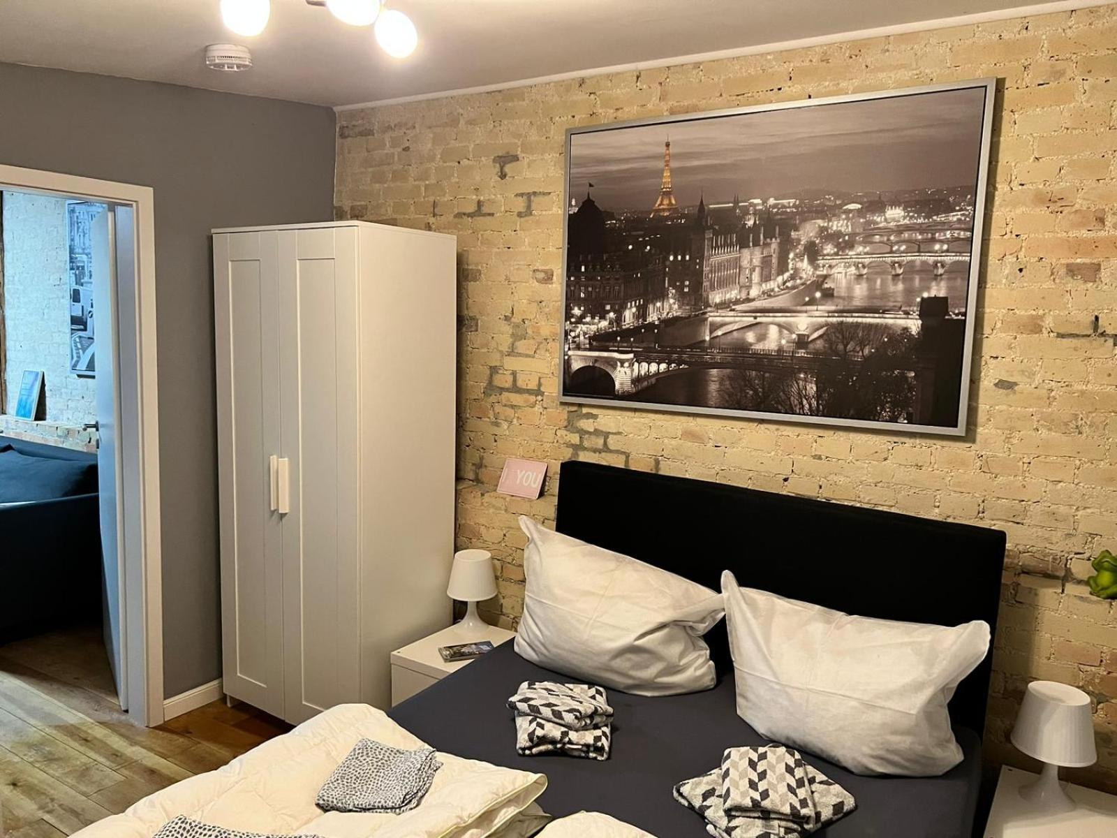 Two-Bedroom Apartment - Photo 19
