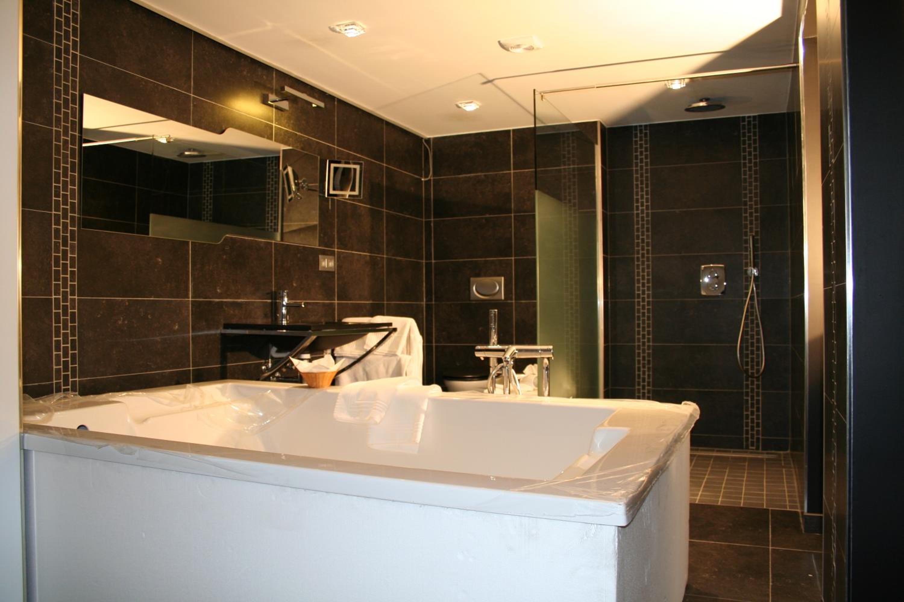 Suite with Terrace - Photo 4