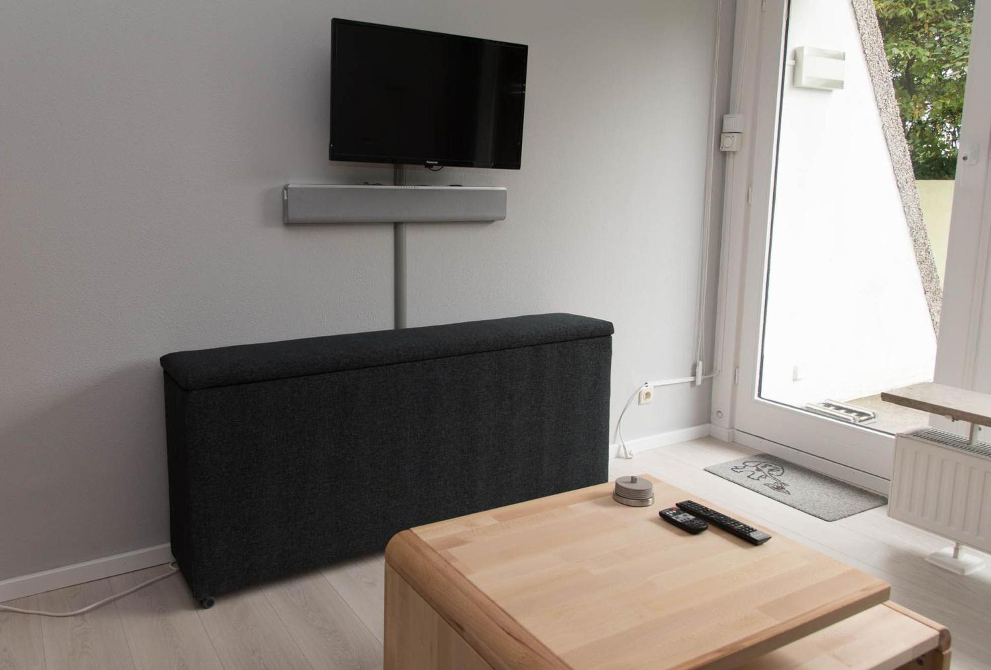Apartment photo 2
