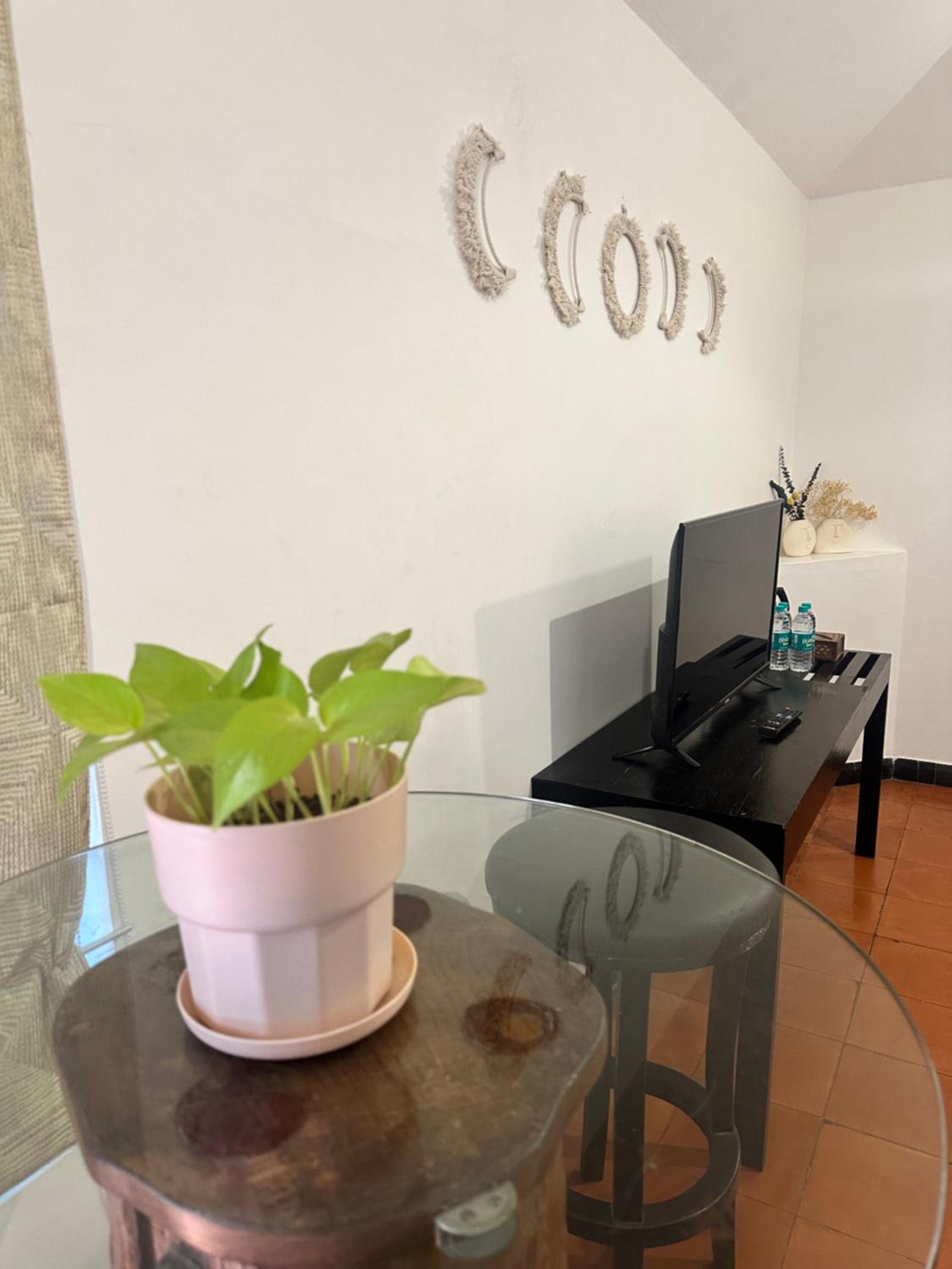 Two-Bedroom Apartment - Photo 8