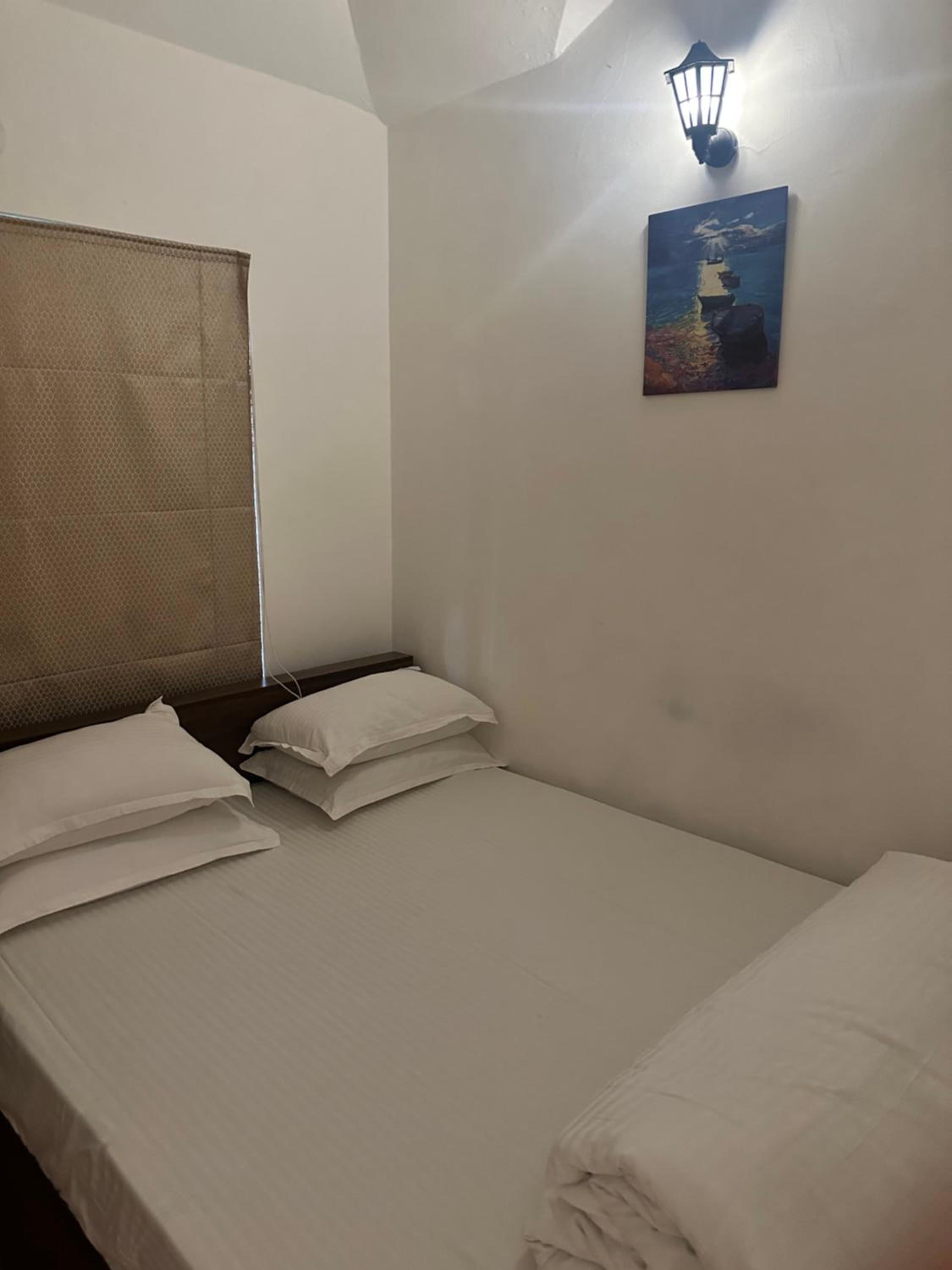 Two-Bedroom Apartment - Photo 3