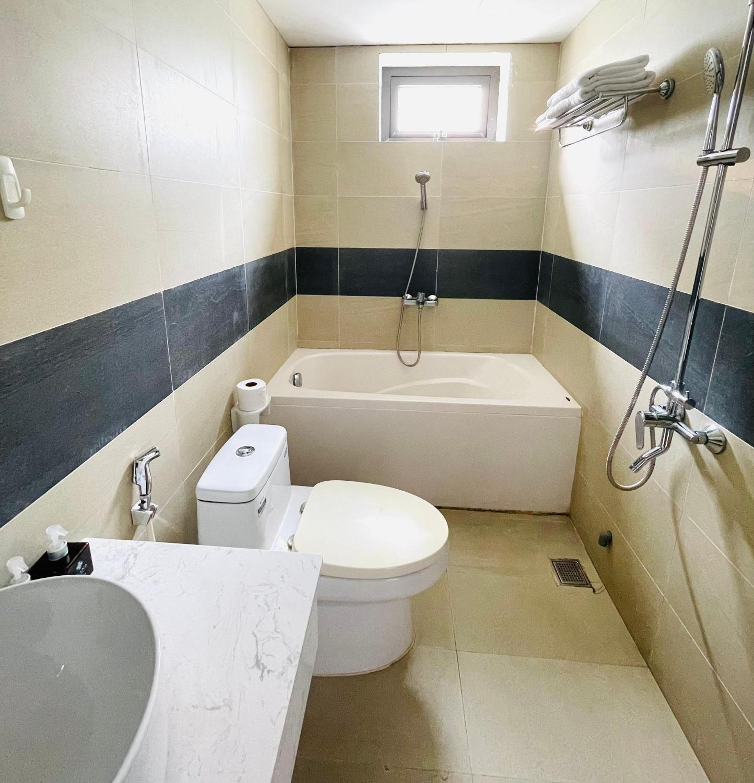 Apartment - Photo 10