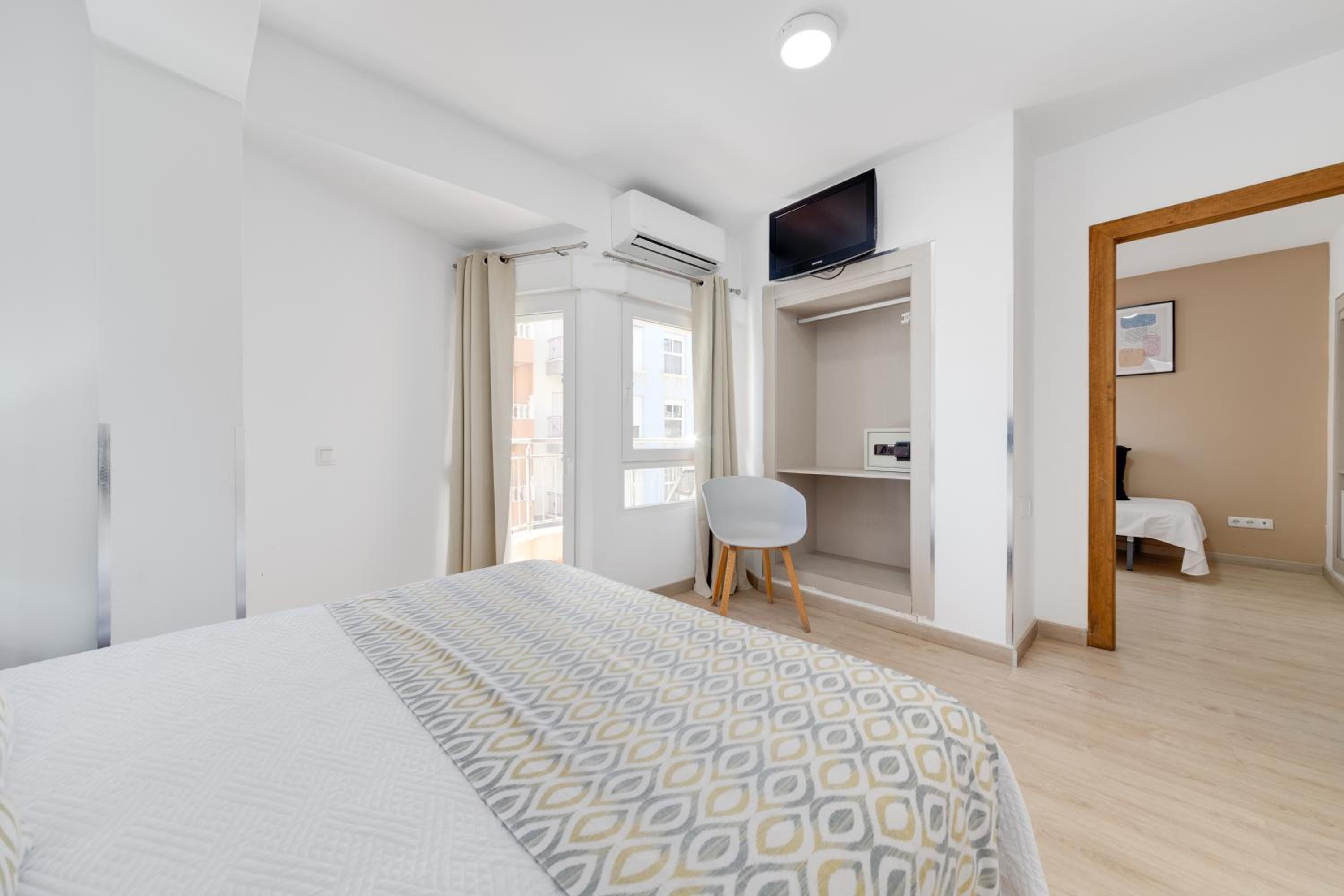 Triple Room - Photo 5