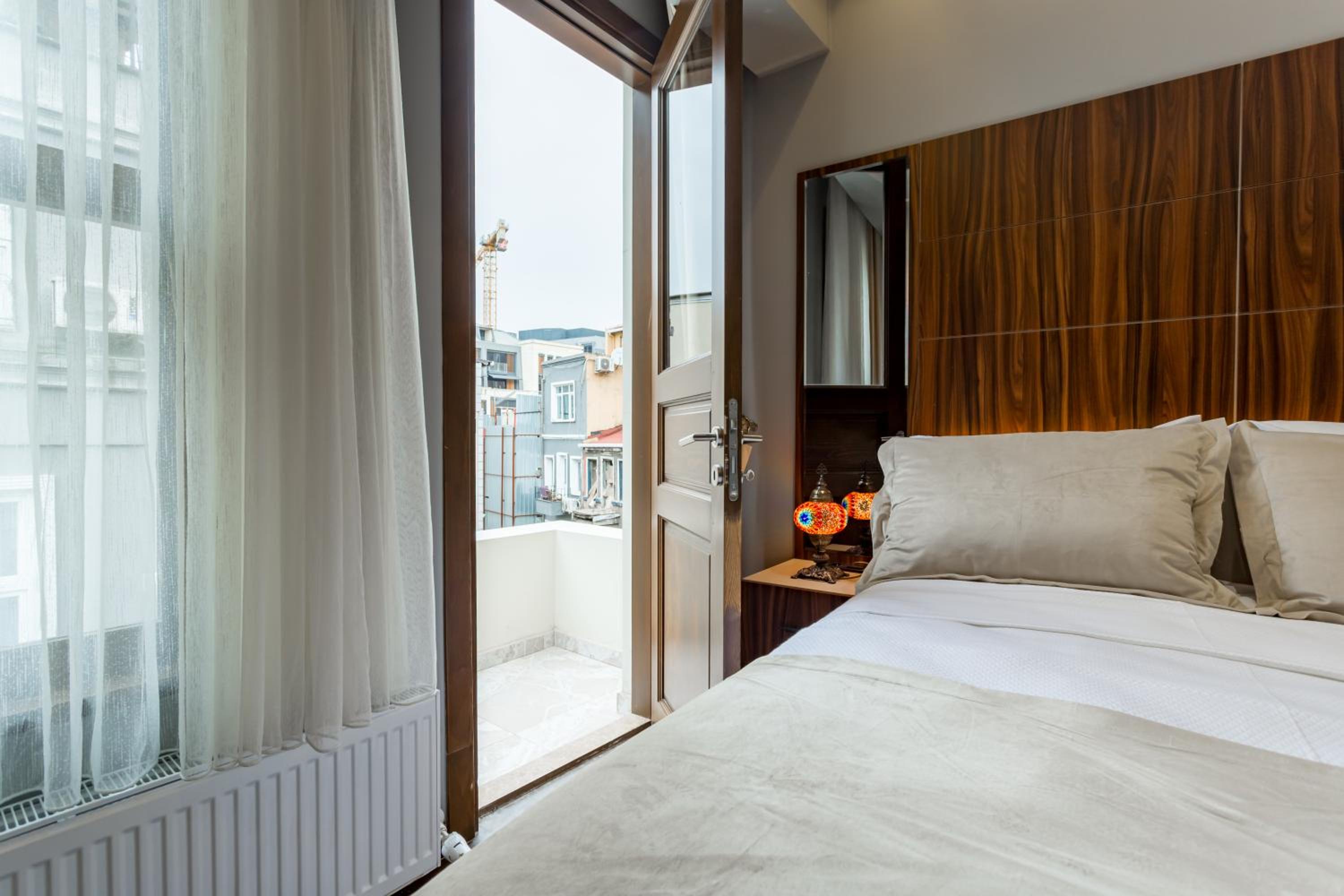 Superior Triple Room photo 2