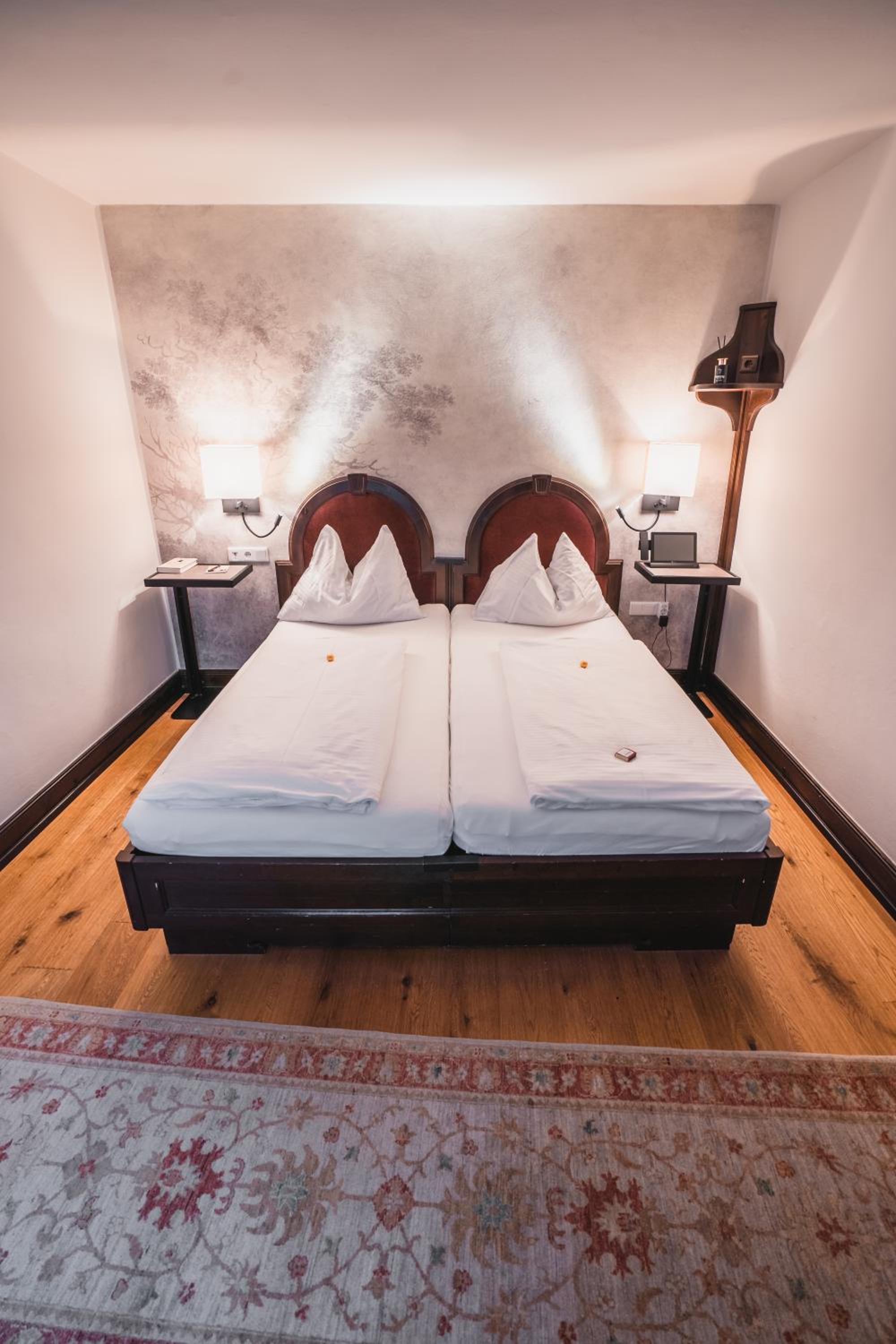 Standard Double Room - Photo 1