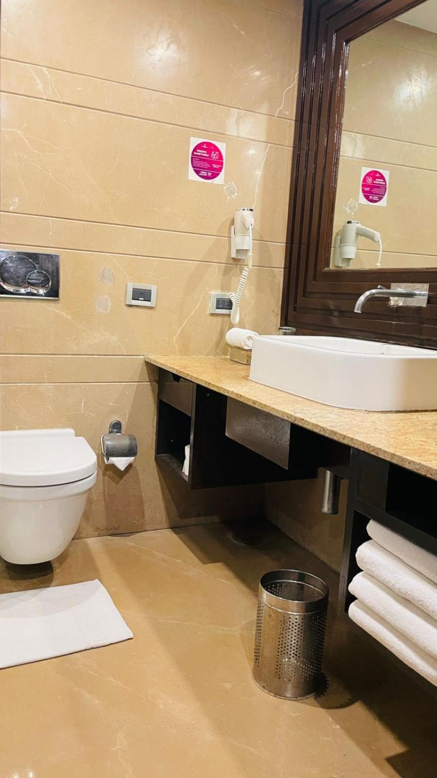 Deluxe Room with 10% discount on Food & Beverages - Photo 4