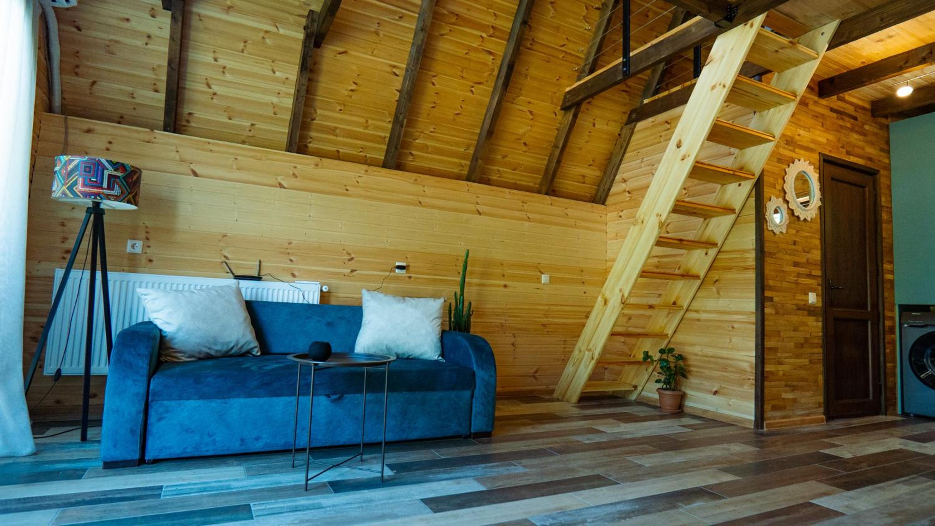 One-Bedroom House photo 1