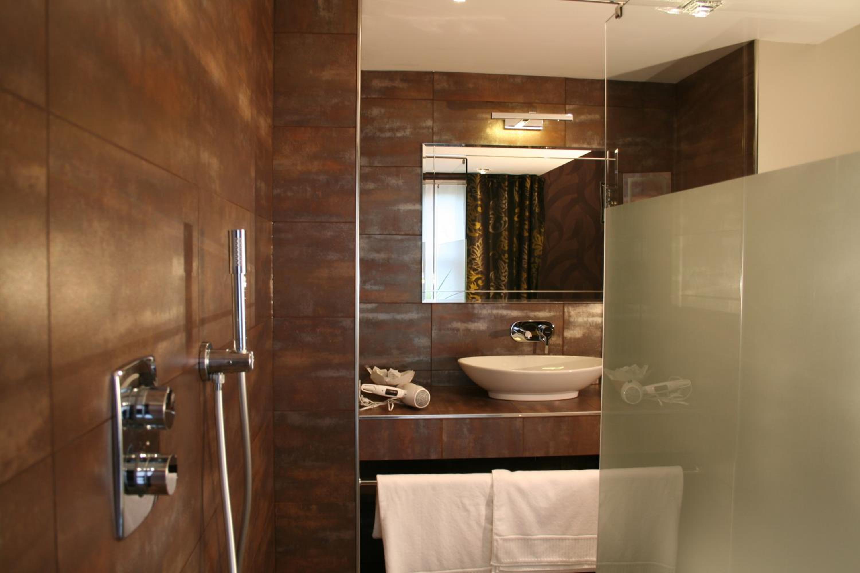 Junior Suite with Garden View - Photo 5
