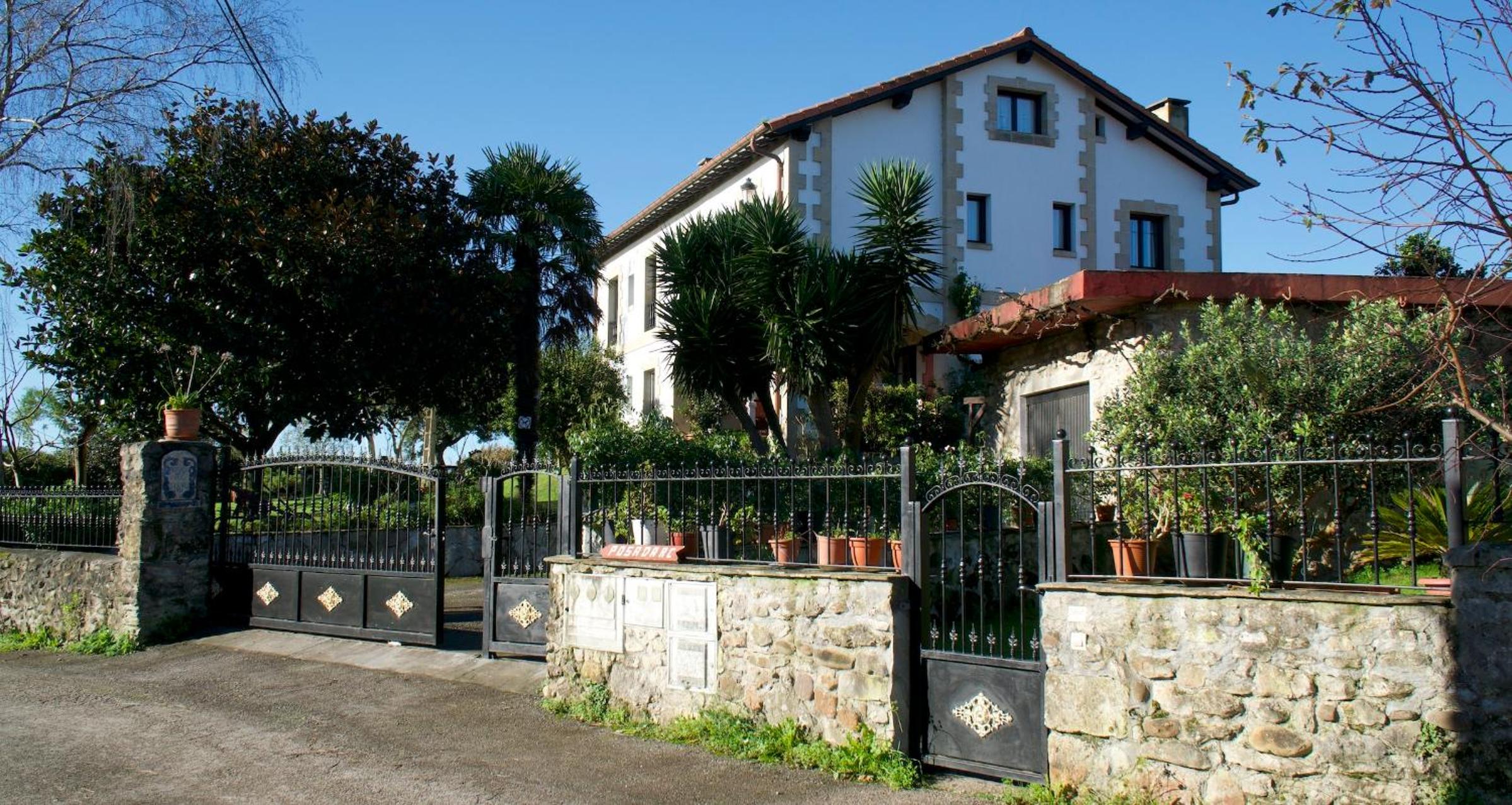 Superior Double or Twin Room with Garden View photo 3