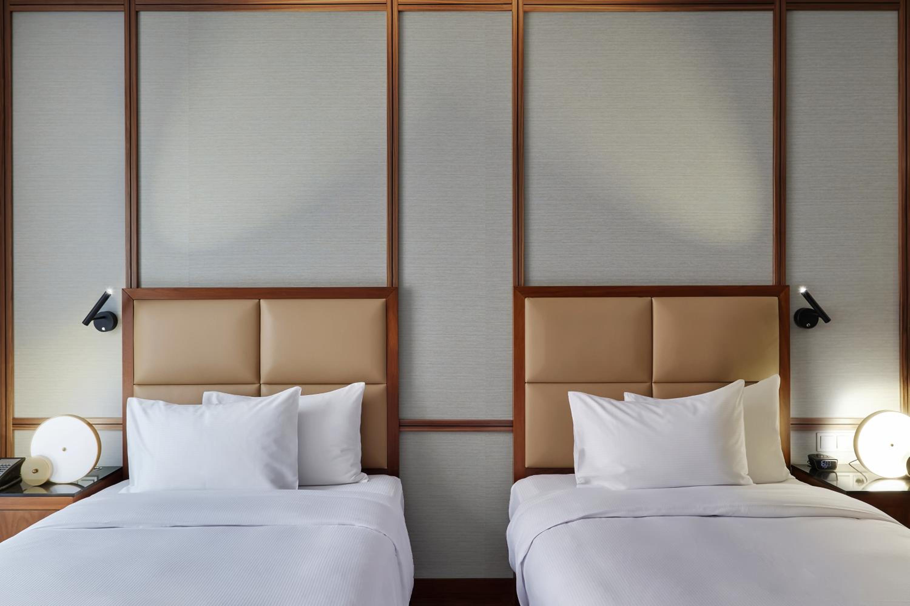Twin Room - Photo 7