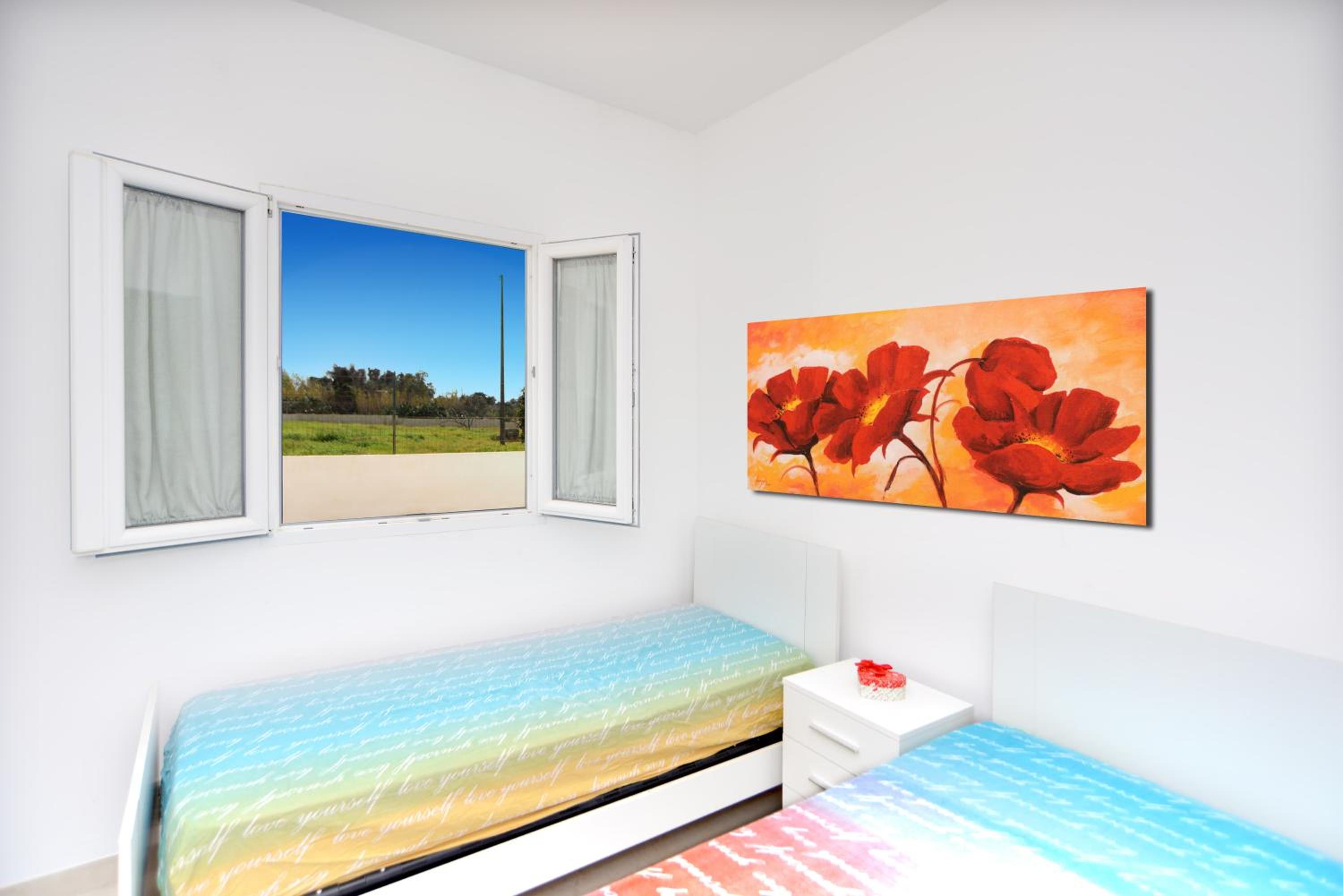 Three-Bedroom House photo 3
