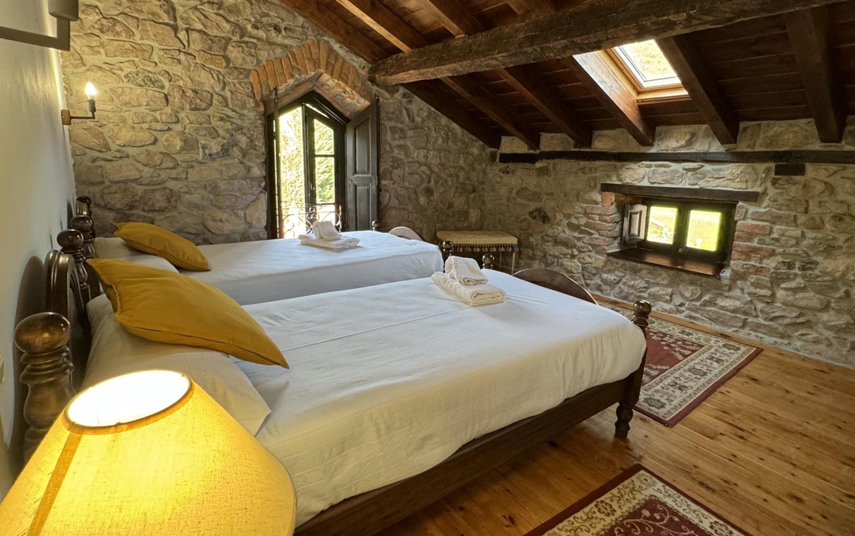 Double or Twin Room - Photo 29