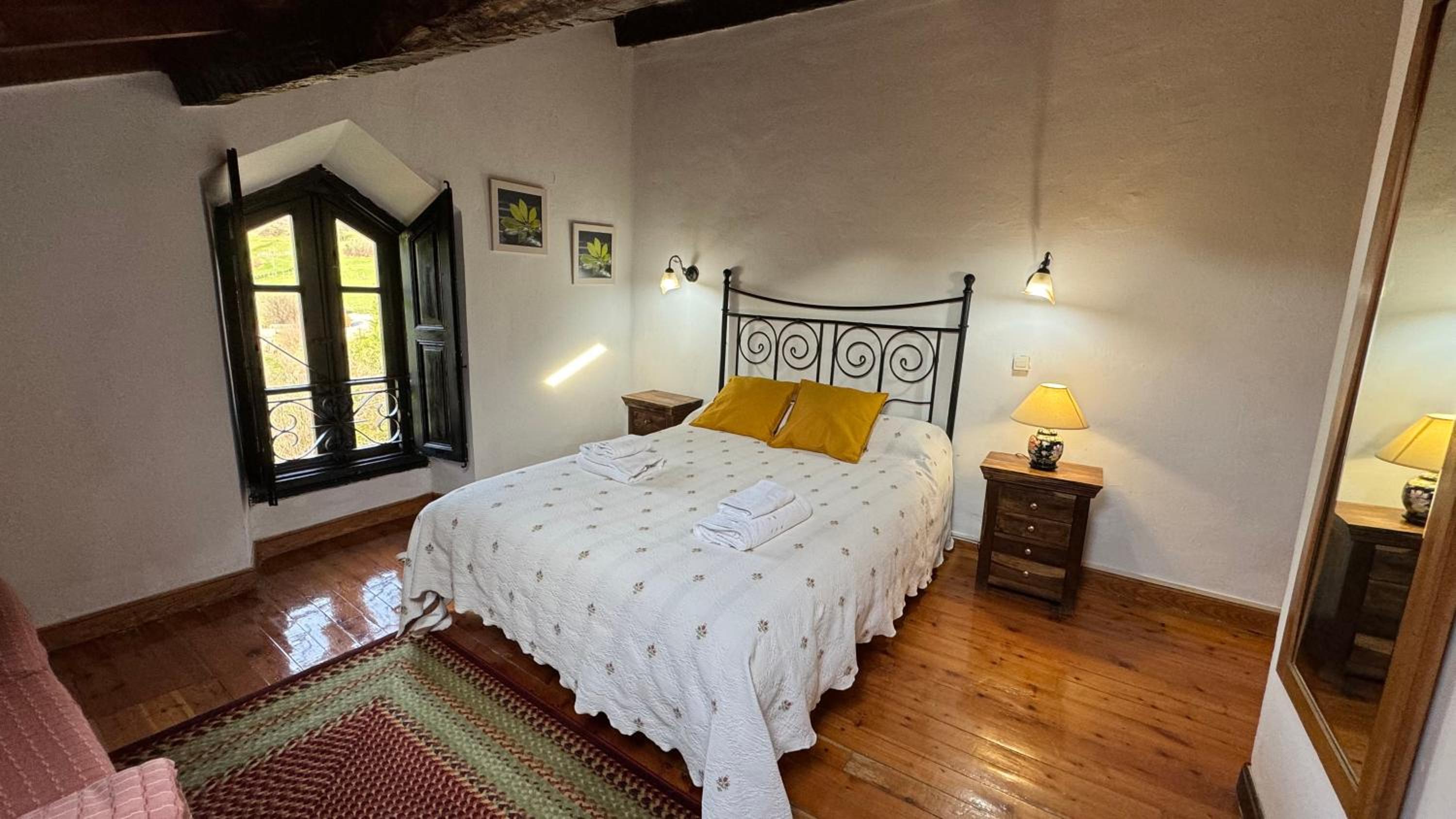 Double or Twin Room - Photo 33