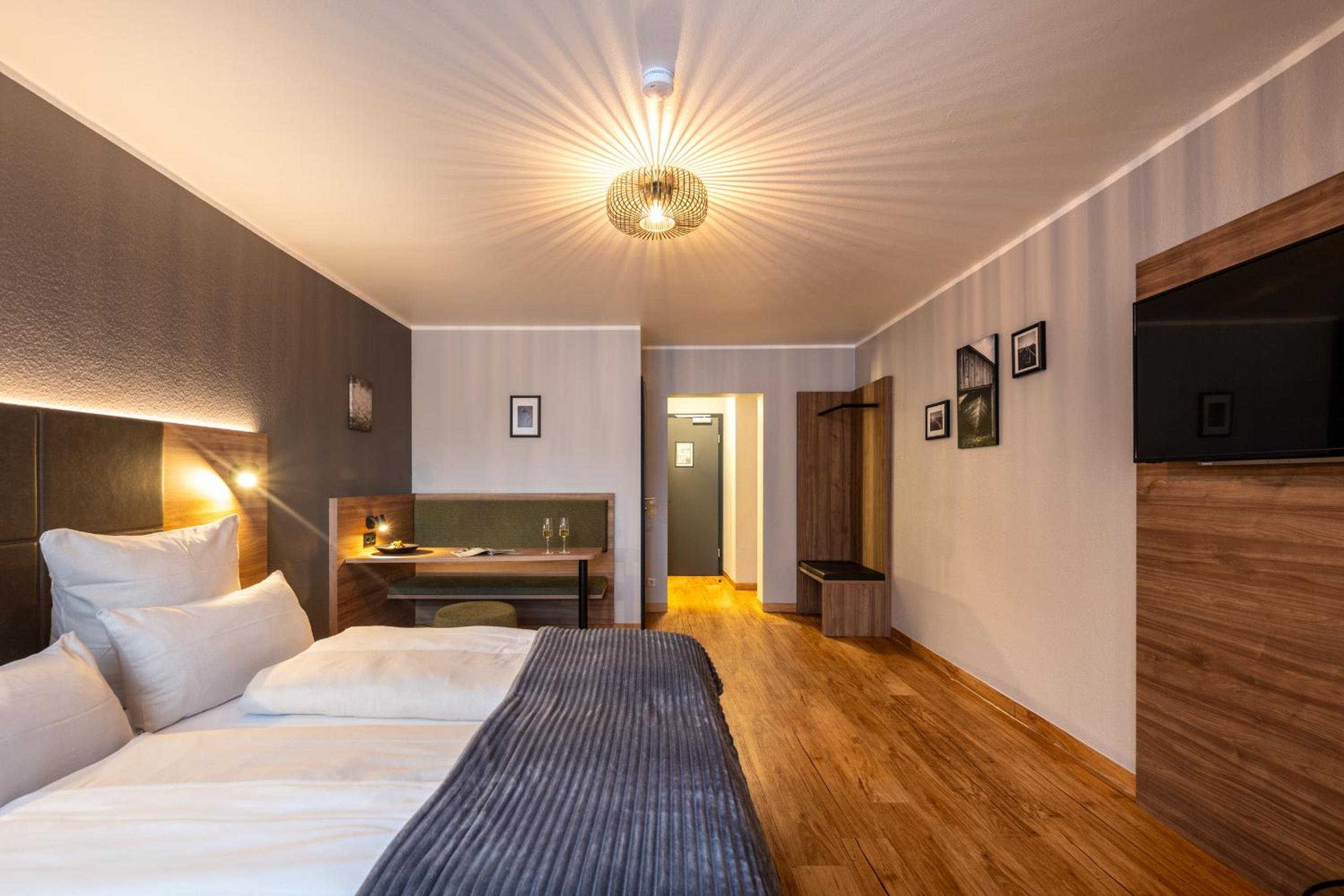 Large Double Room