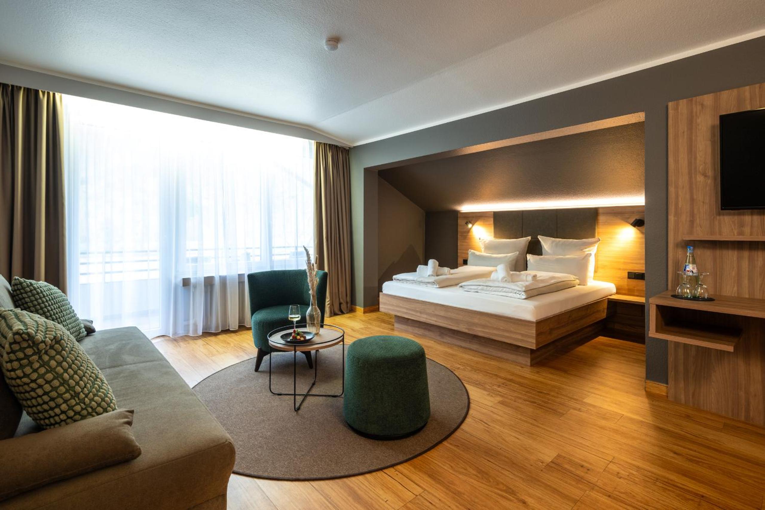 Deluxe Triple Room