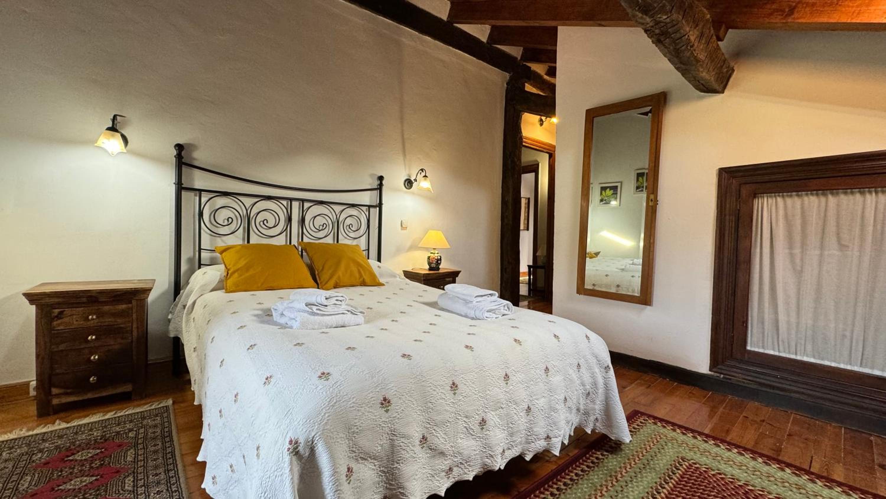Double or Twin Room - Photo 35