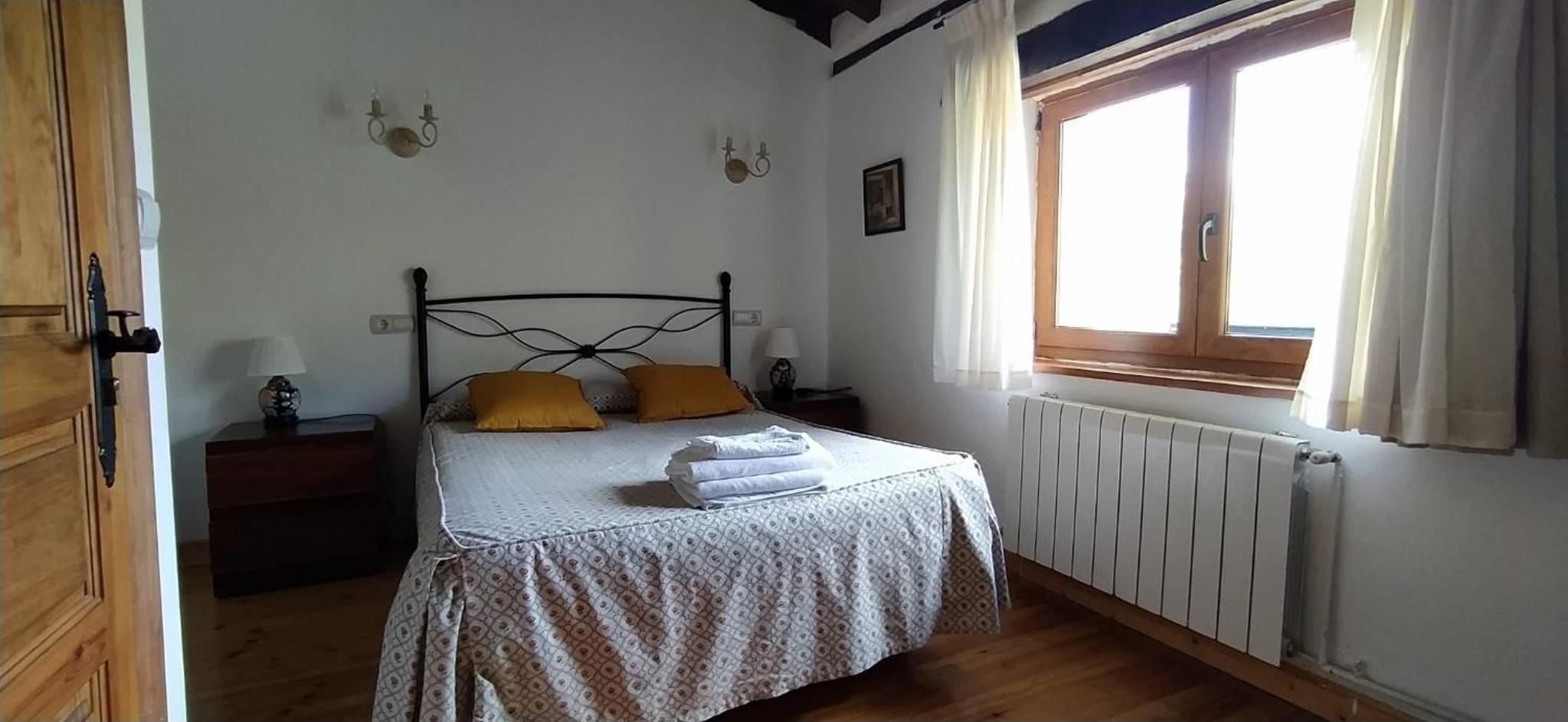 Double or Twin Room - Photo 36