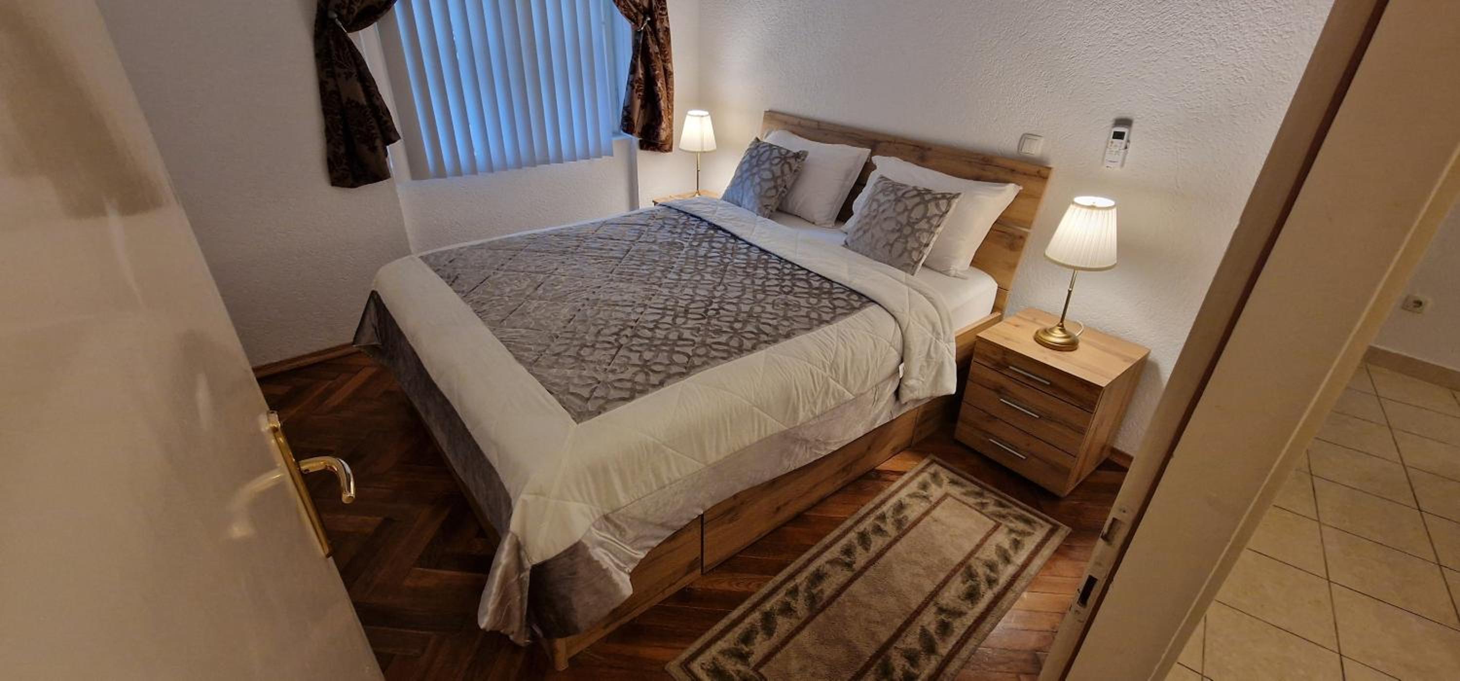 Apartment - Photo 1