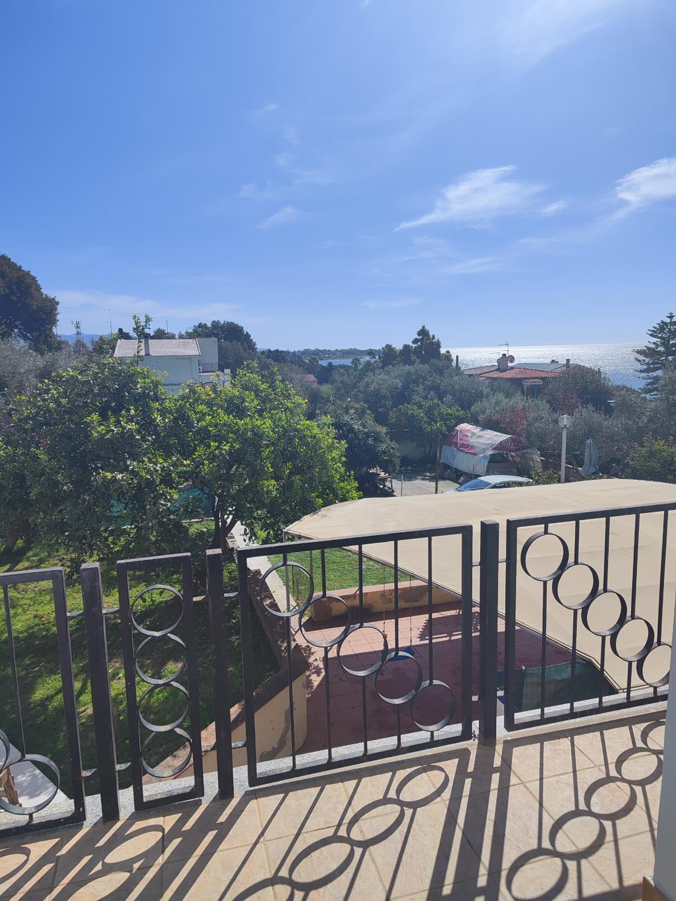 Deluxe Double Room with Balcony and Sea View photo 2