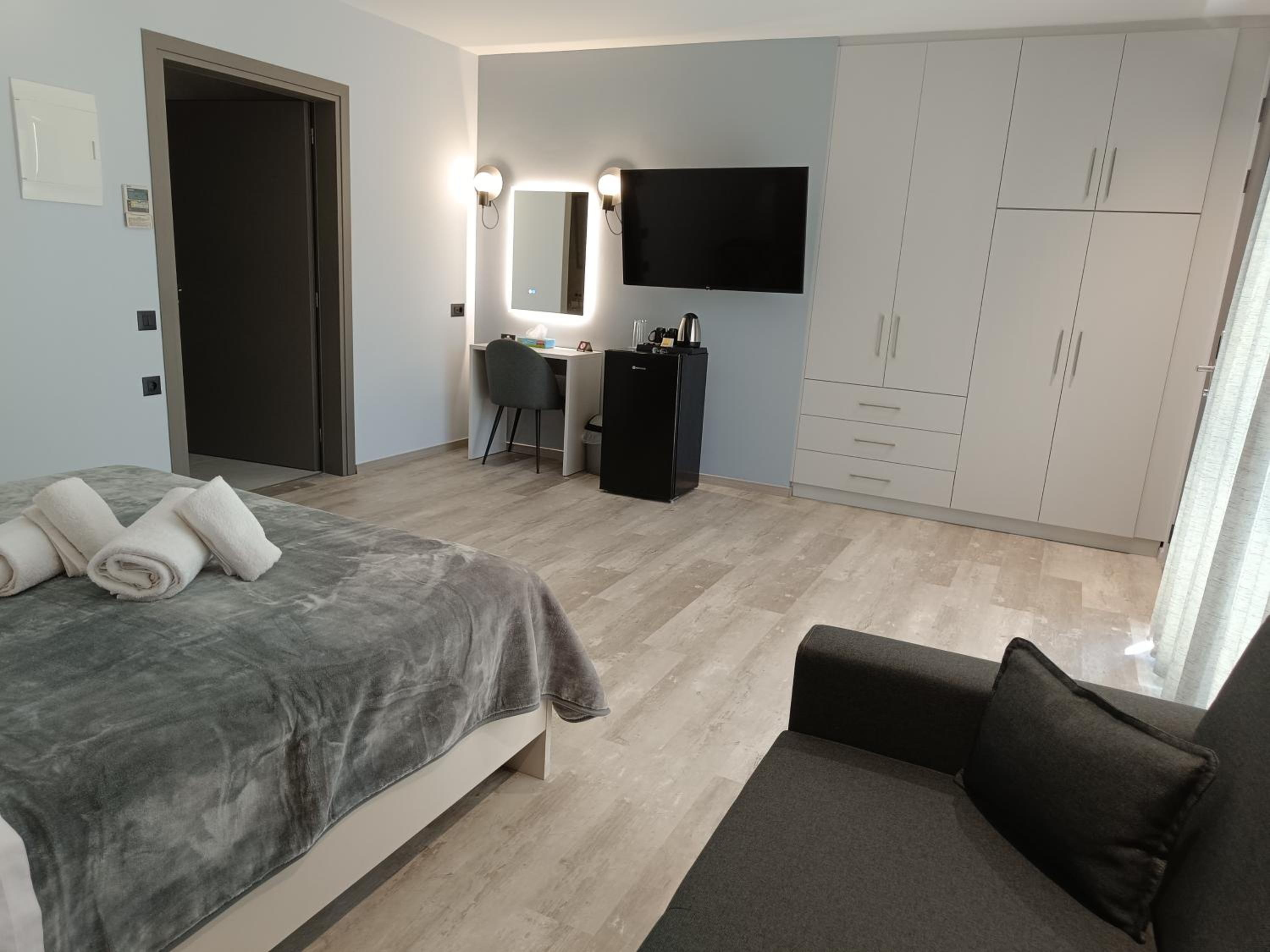 Oikos 9 Rooms and Suites, Billede 9