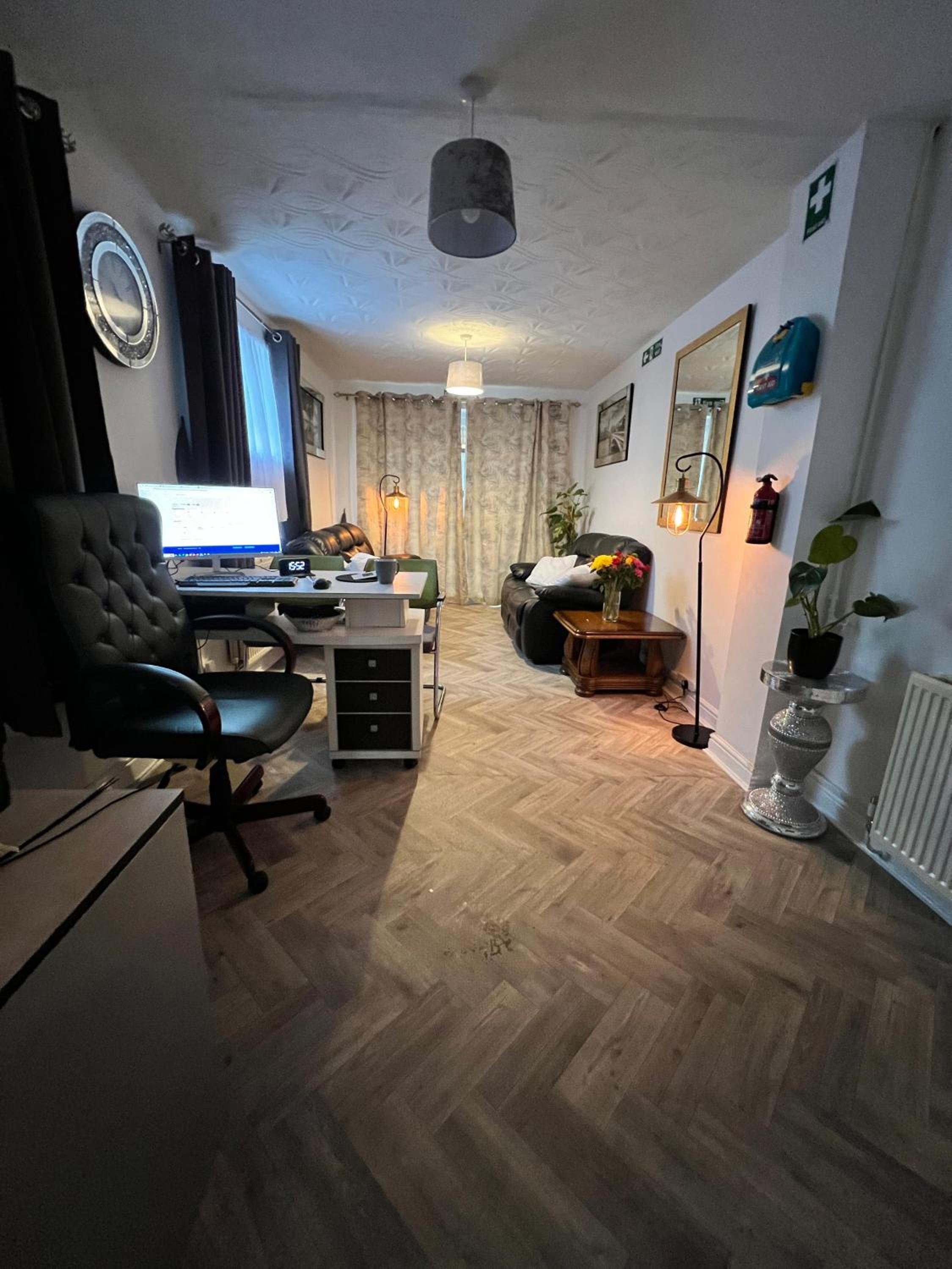 Budget Single Room photo 2