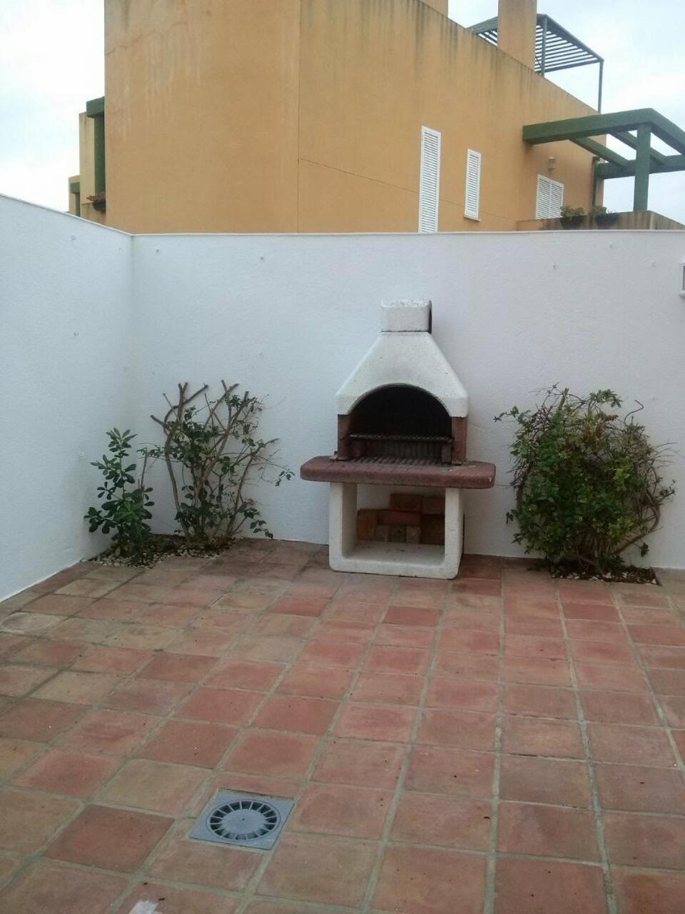 Three-Bedroom House photo 2