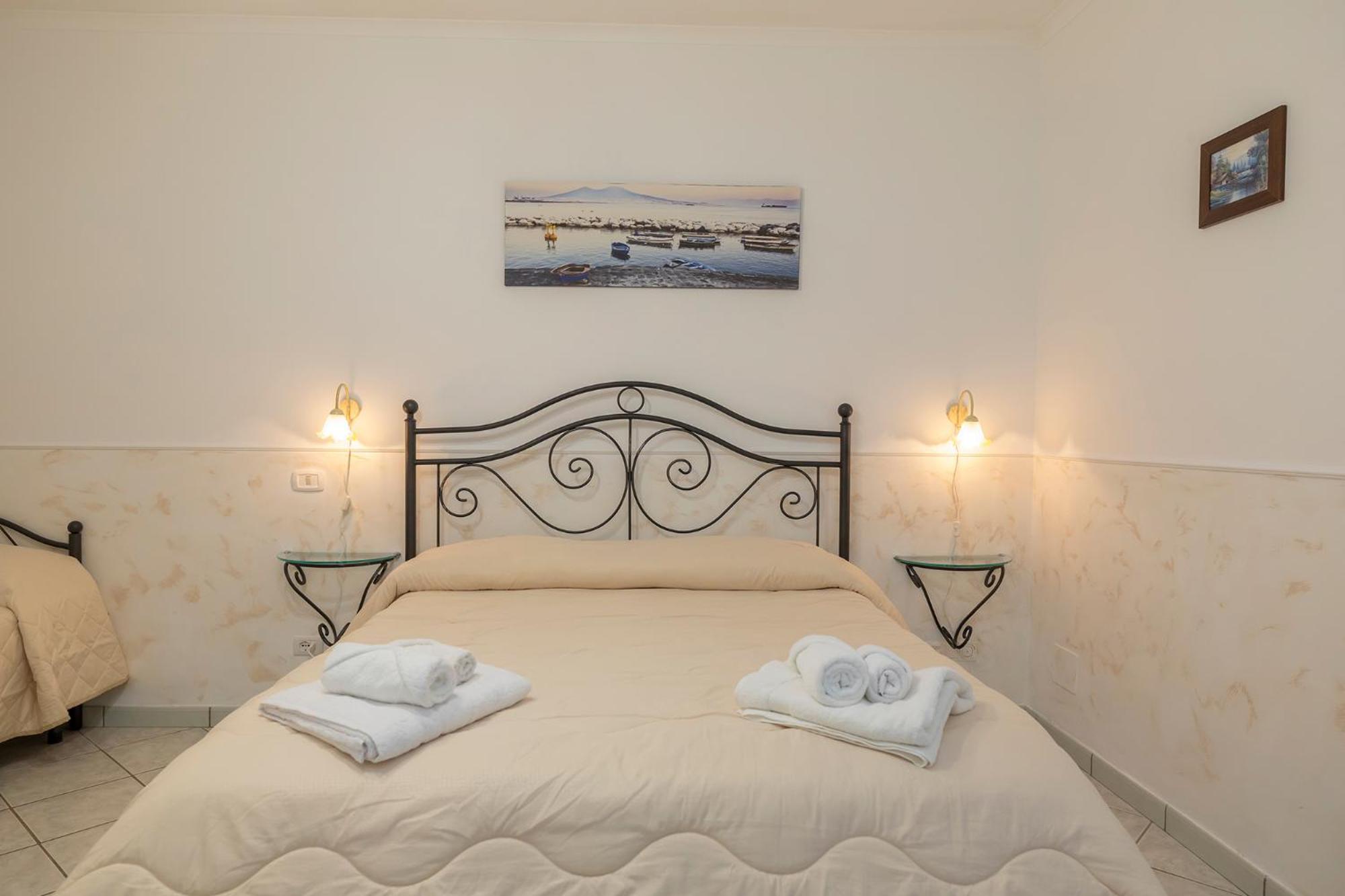 Triple Room - Photo 10