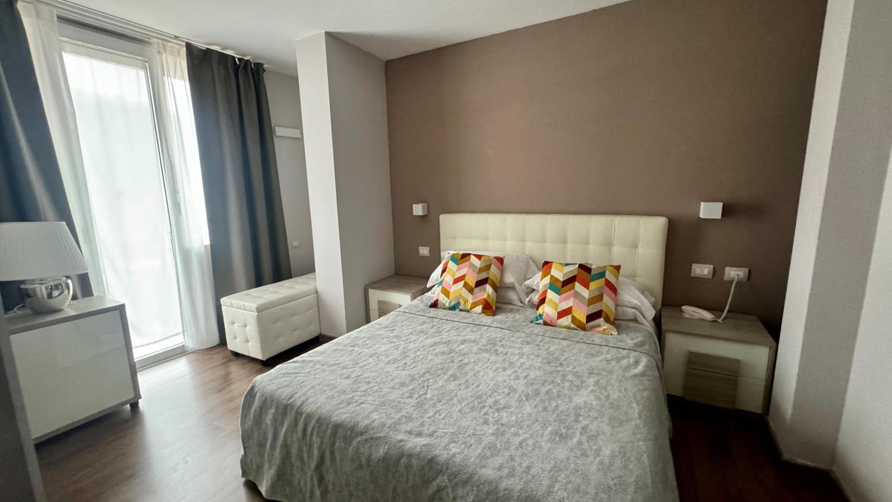 Comfort Double Room with Balcony and Pool View - Photo 7