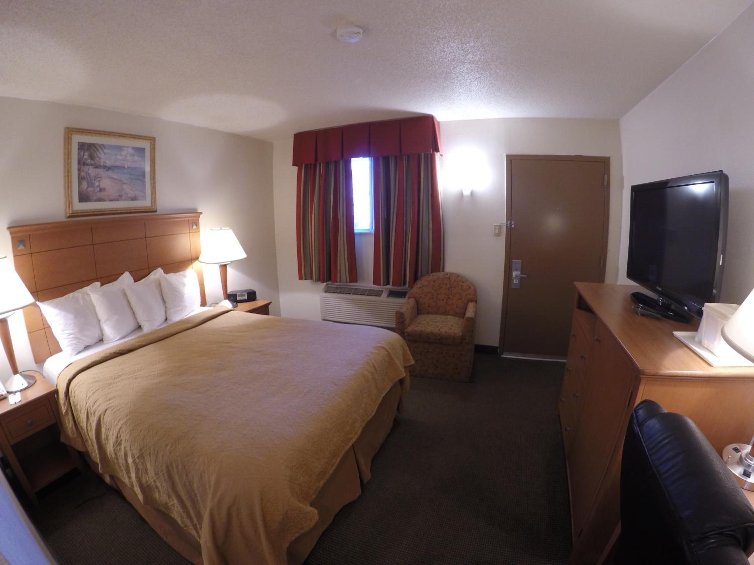 Queen Room - Photo 1
