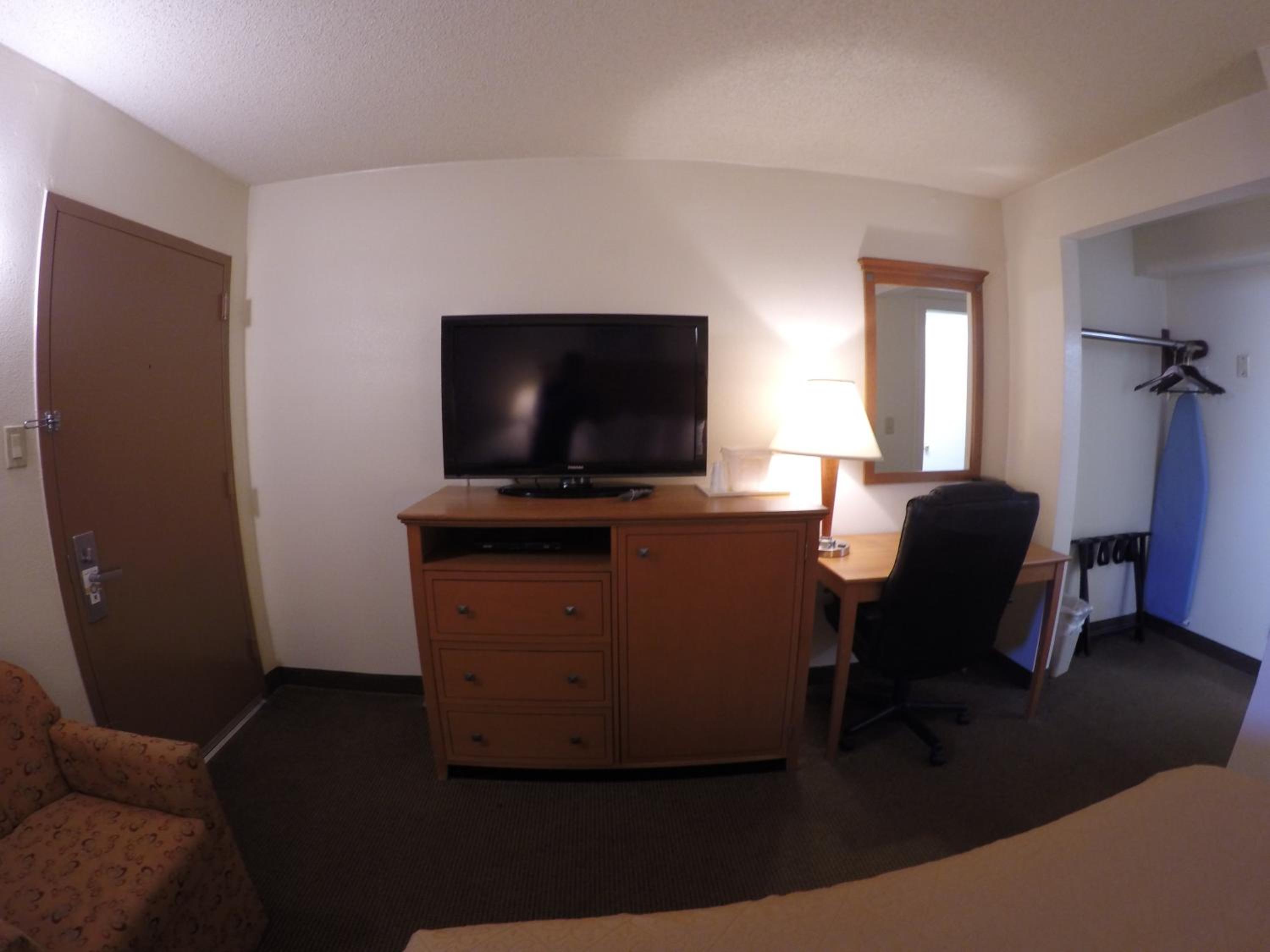 Double Room with One Double Bed - Photo 4